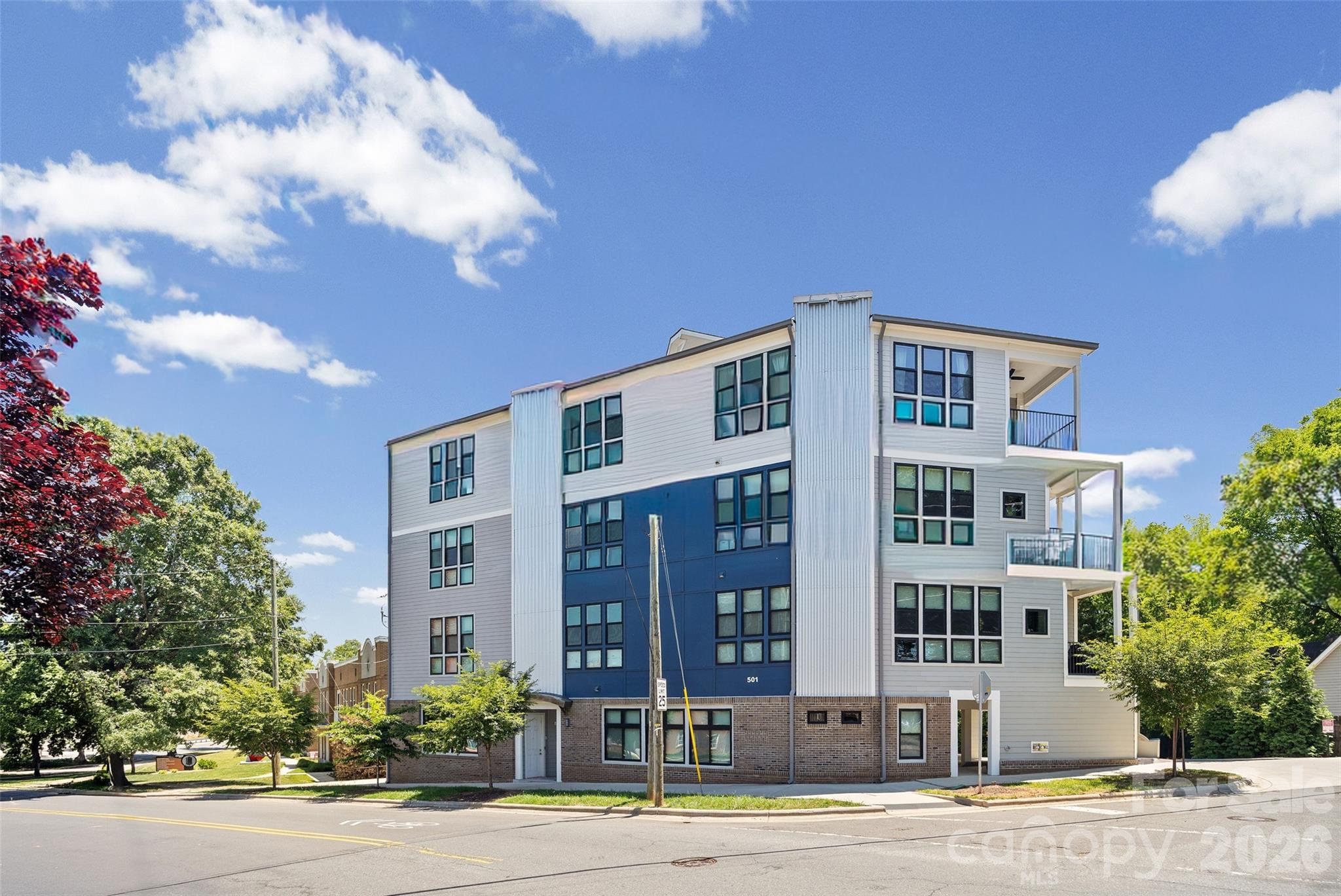 501 E 37th Street H Property Photo 1