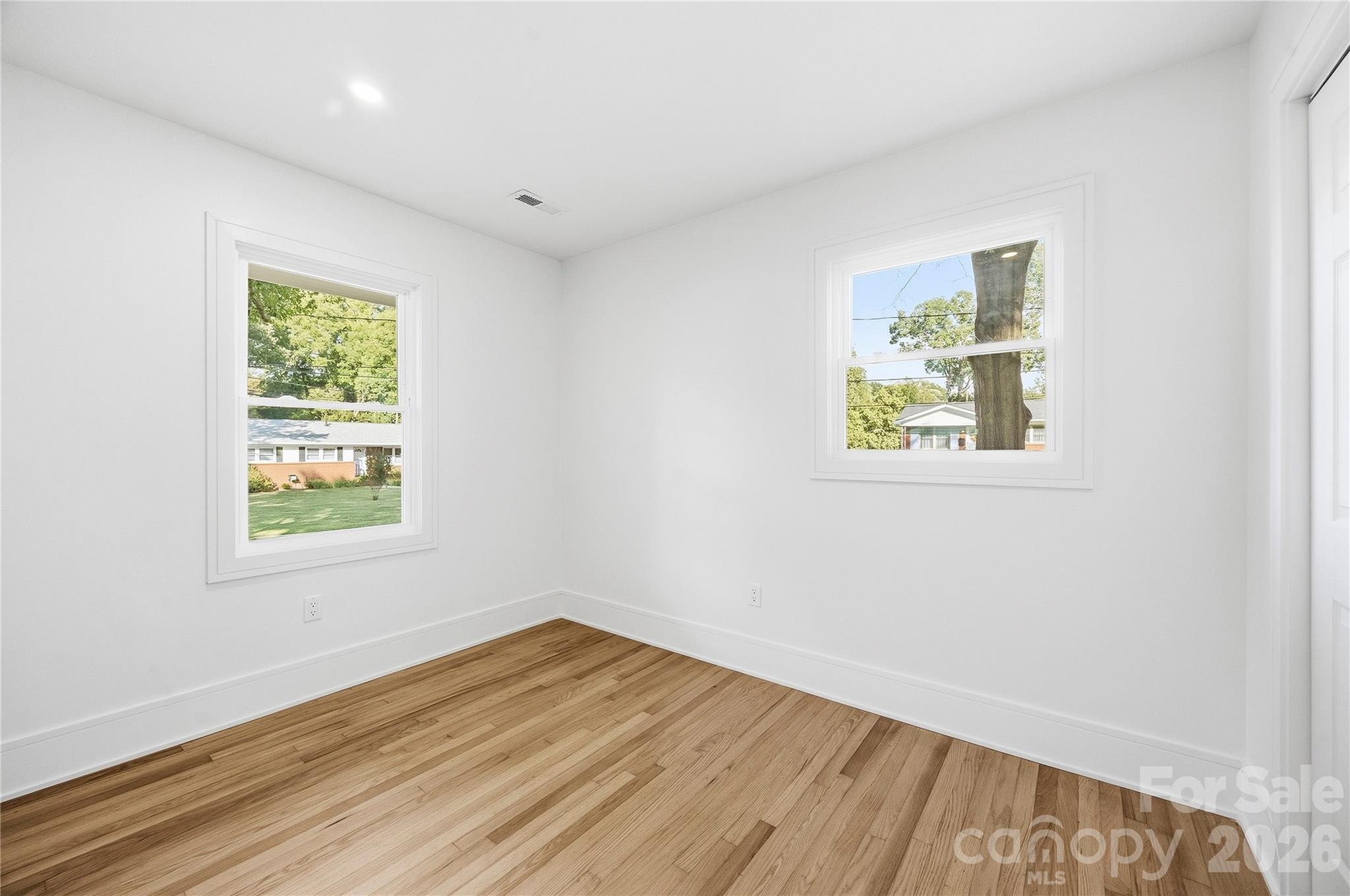 7126 Woodstream Drive Property Photo 17