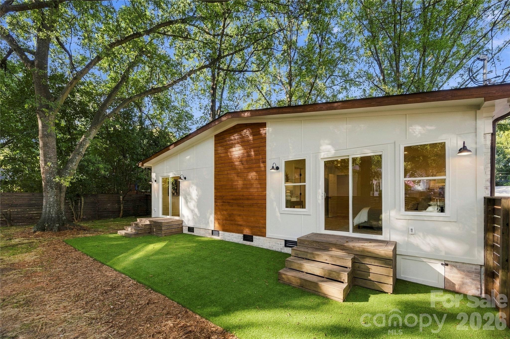 7126 Woodstream Drive Property Photo 19