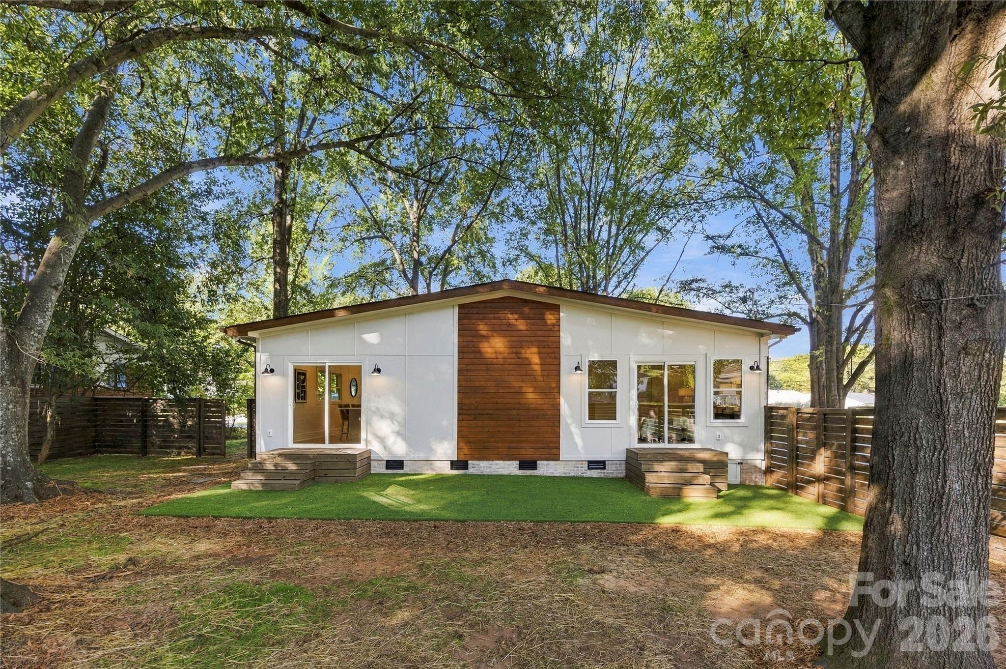 7126 Woodstream Drive Property Photo 20