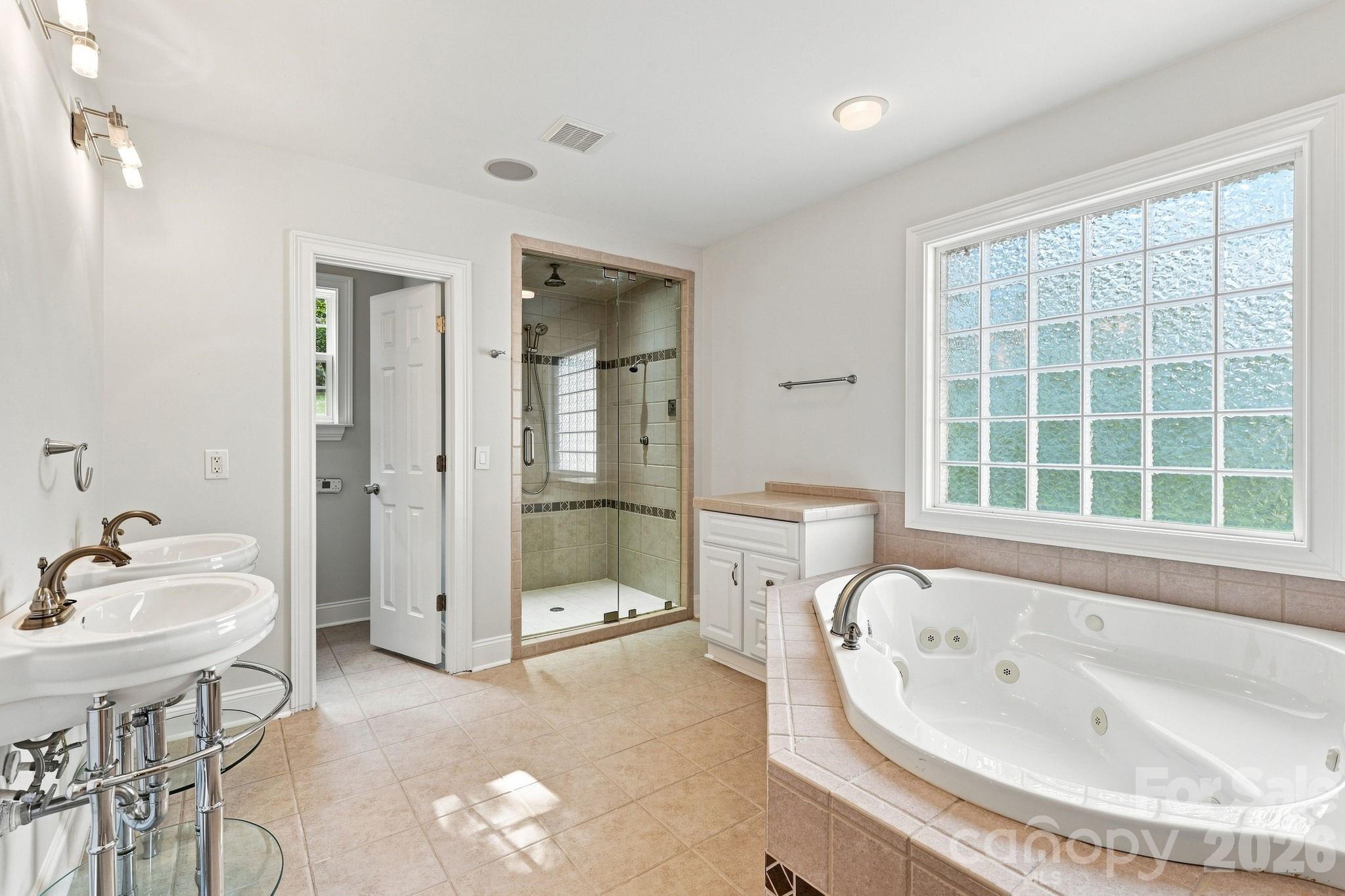 2108 Kirkwood Avenue 3 Property Photo 34