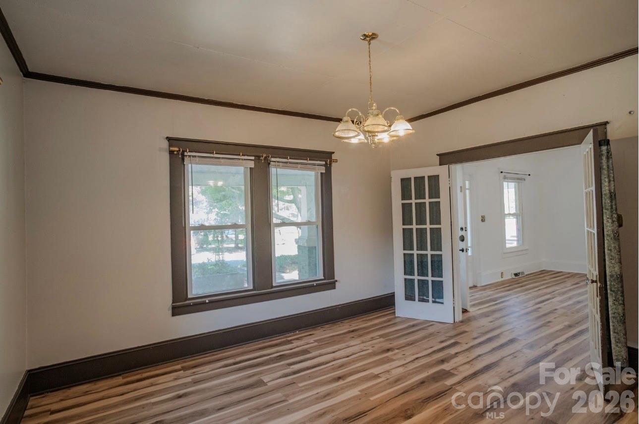 401 8th Street Property Photo 7