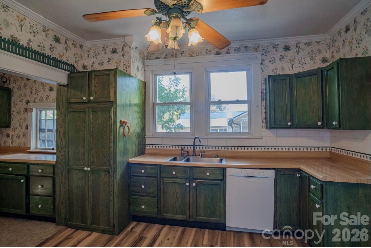 401 8th Street Property Photo 14