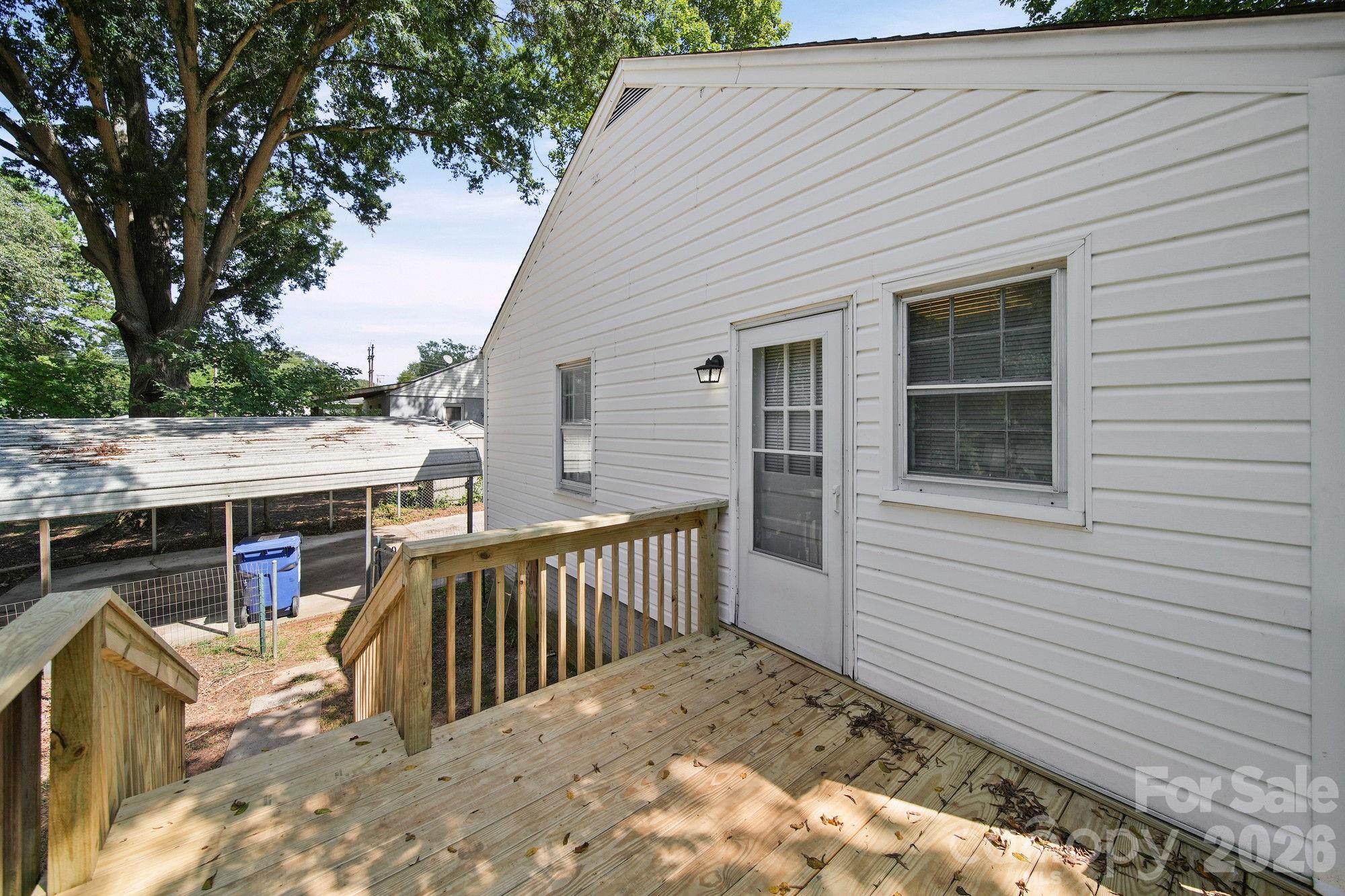 406 Sunset Drive Property Photo 19