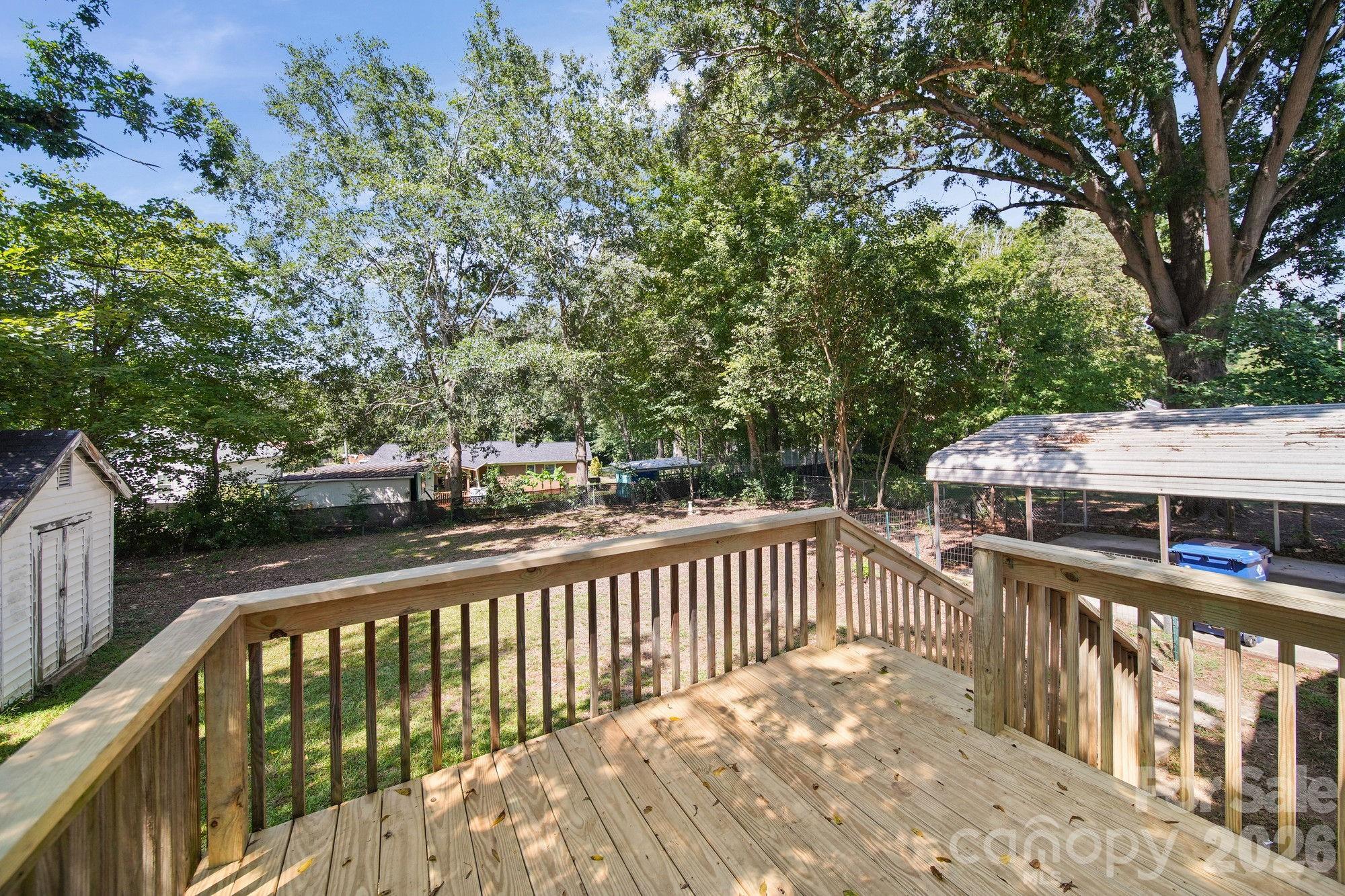 406 Sunset Drive Property Photo 20