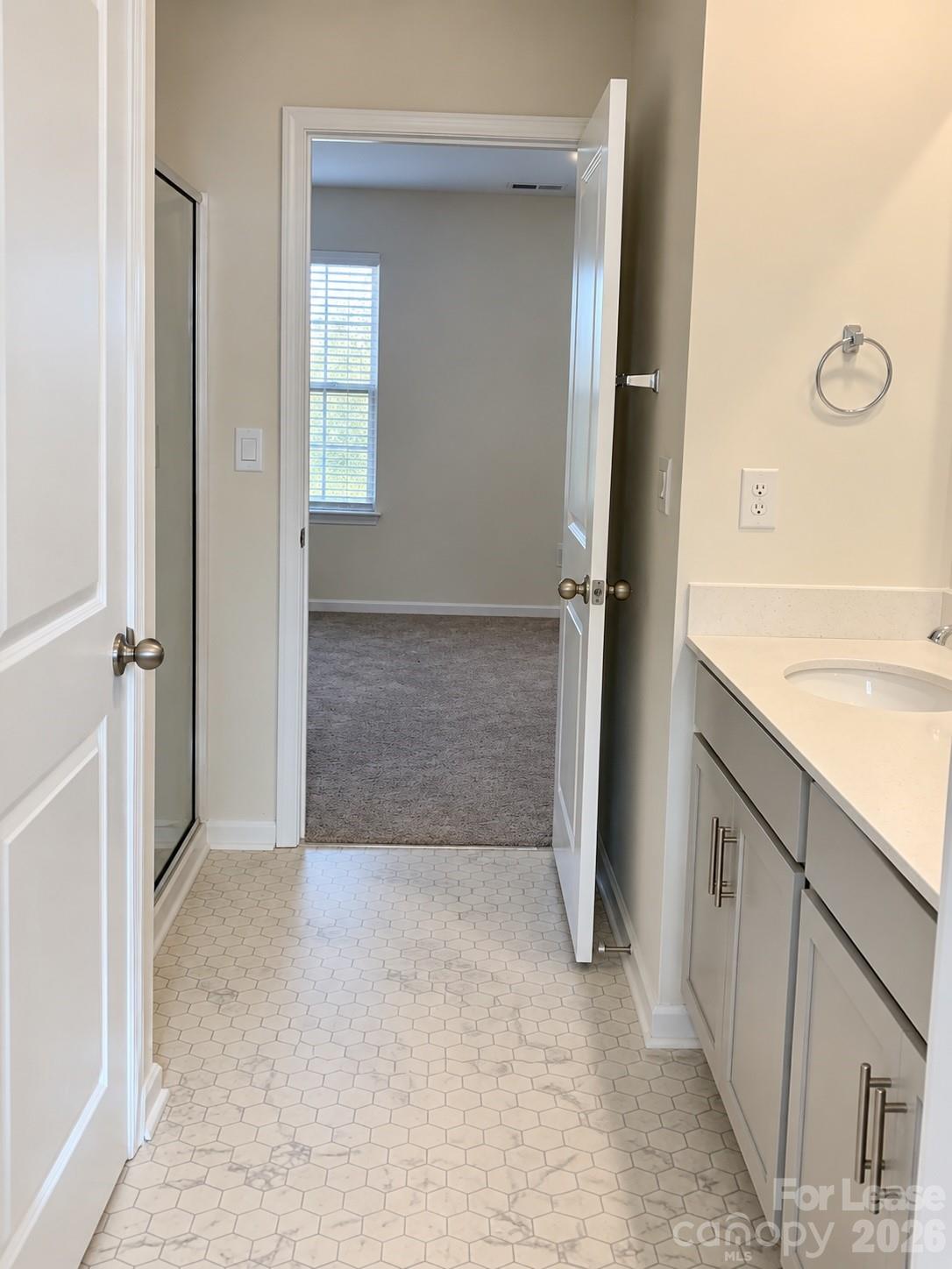 4119 Village Boulevard Property Photo 7