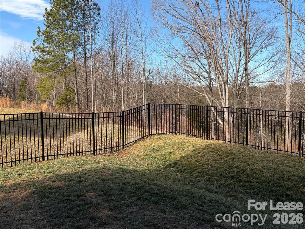 4119 Village Boulevard Property Photo 19