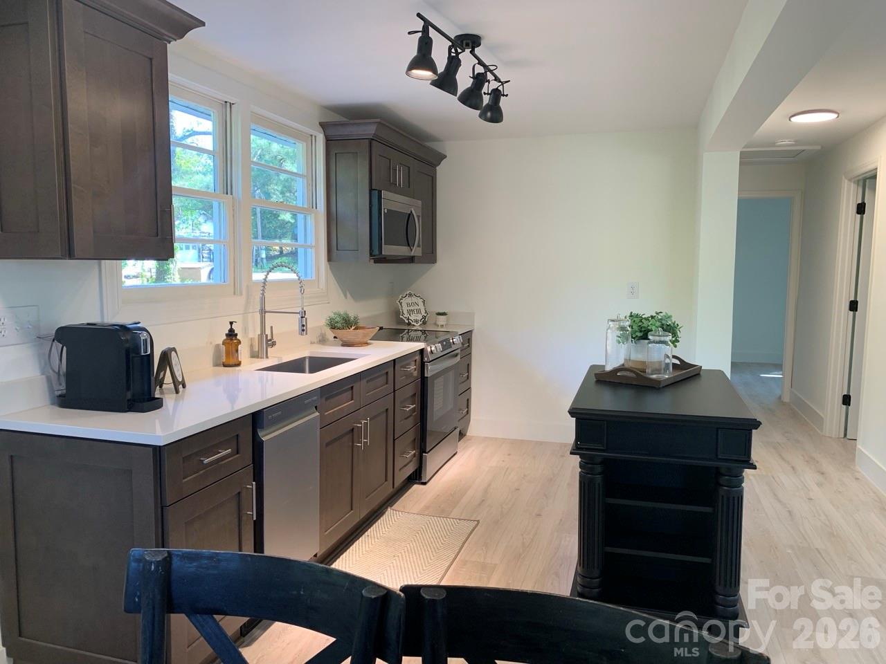 188 Bailey Road Property Photo 14