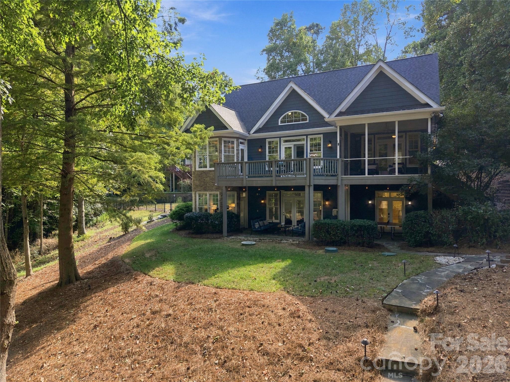 9040 Fair Oak Drive Property Photo 3