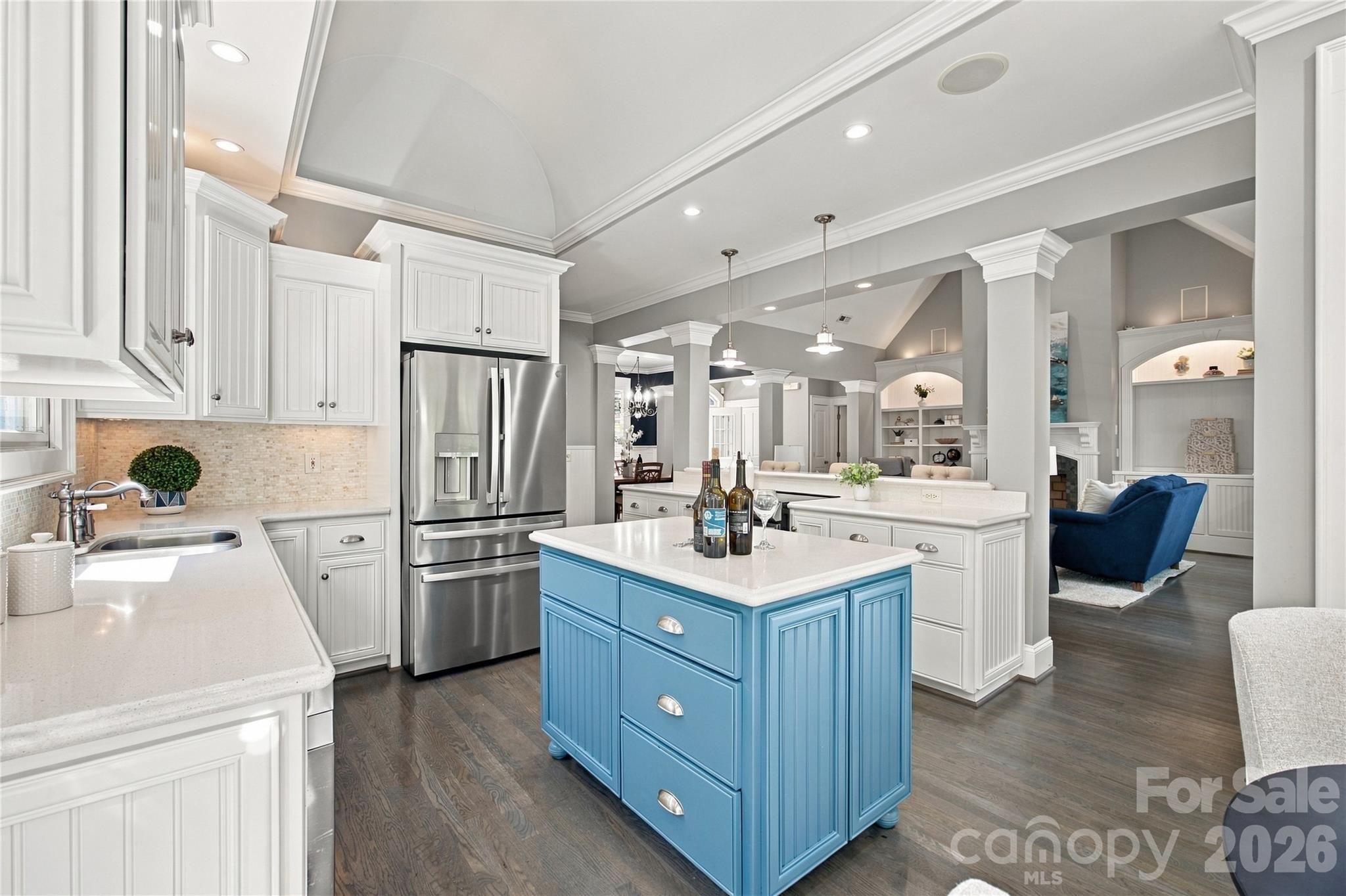 9040 Fair Oak Drive Property Photo 12