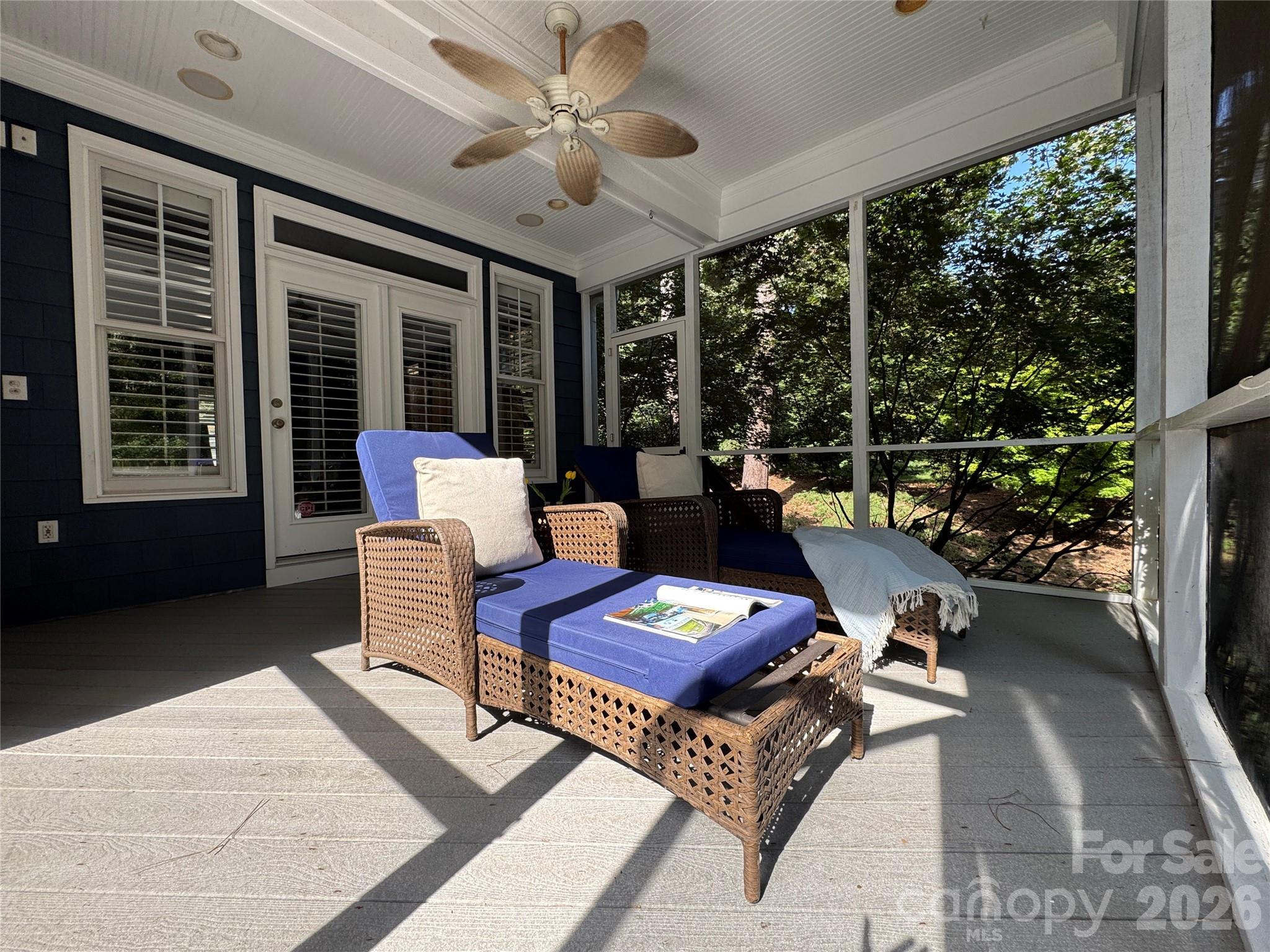 9040 Fair Oak Drive Property Photo 16