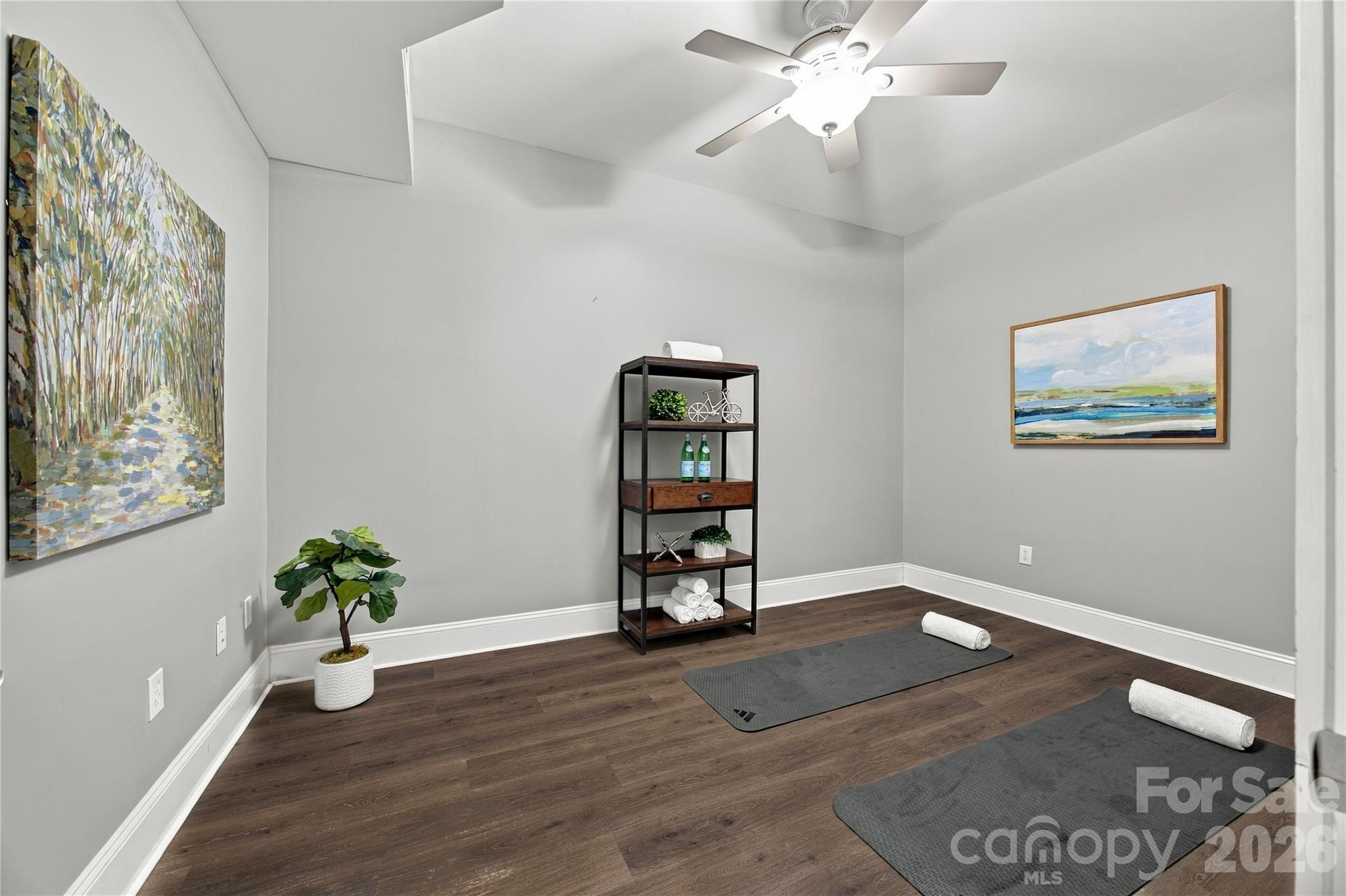 9040 Fair Oak Drive Property Photo 25