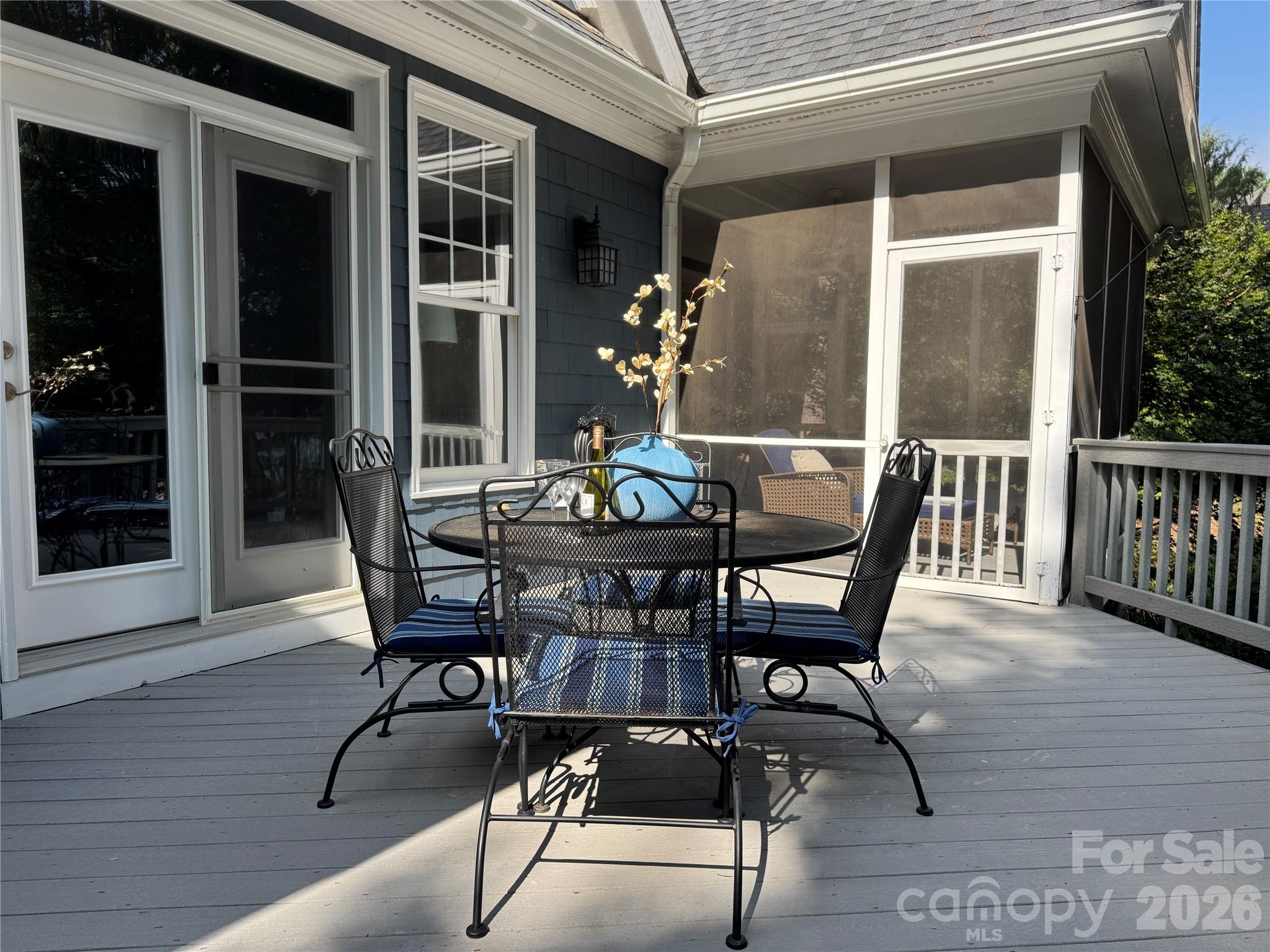9040 Fair Oak Drive Property Photo 33