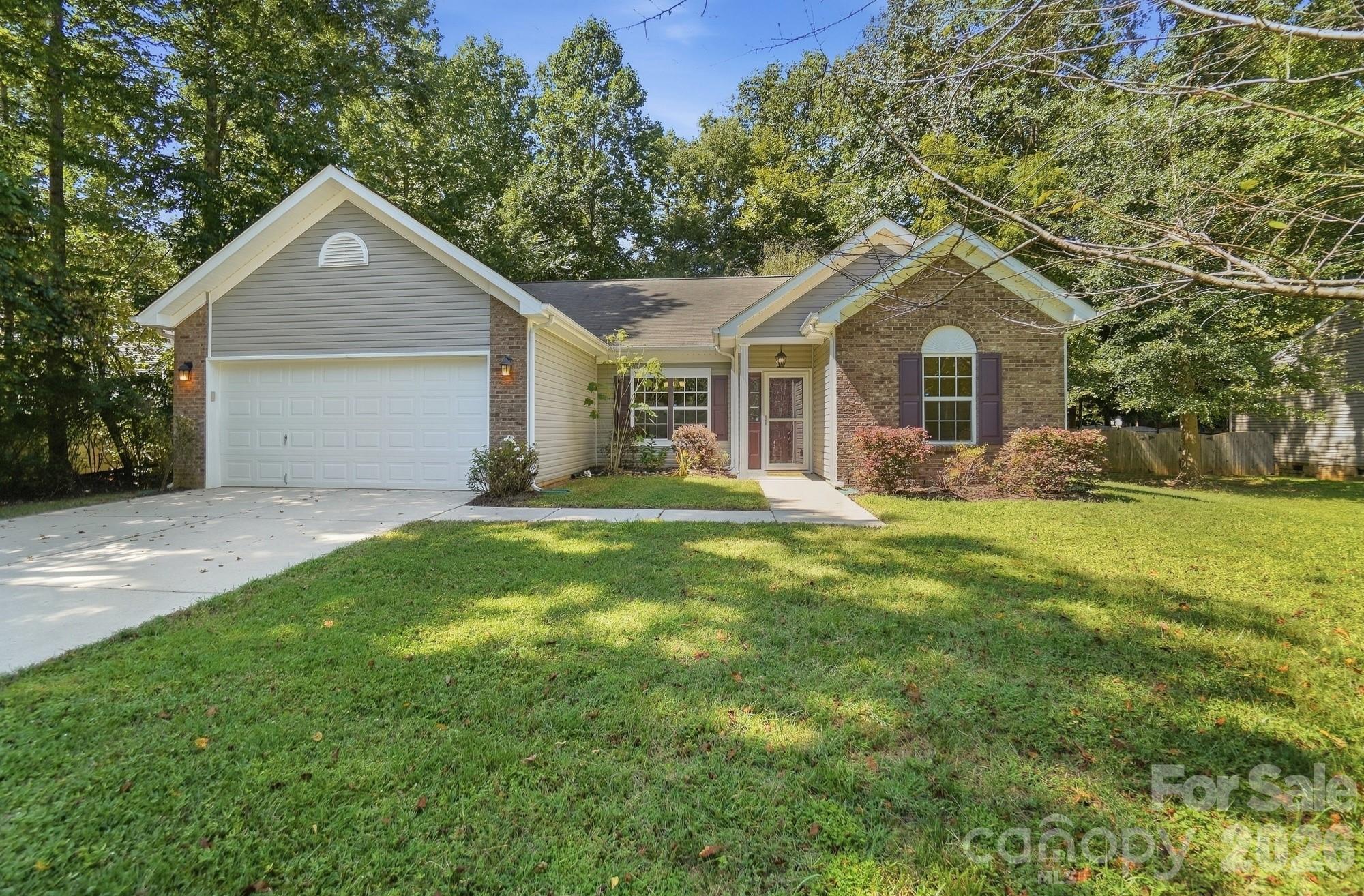 12321 Bronx Drive Property Photo 2