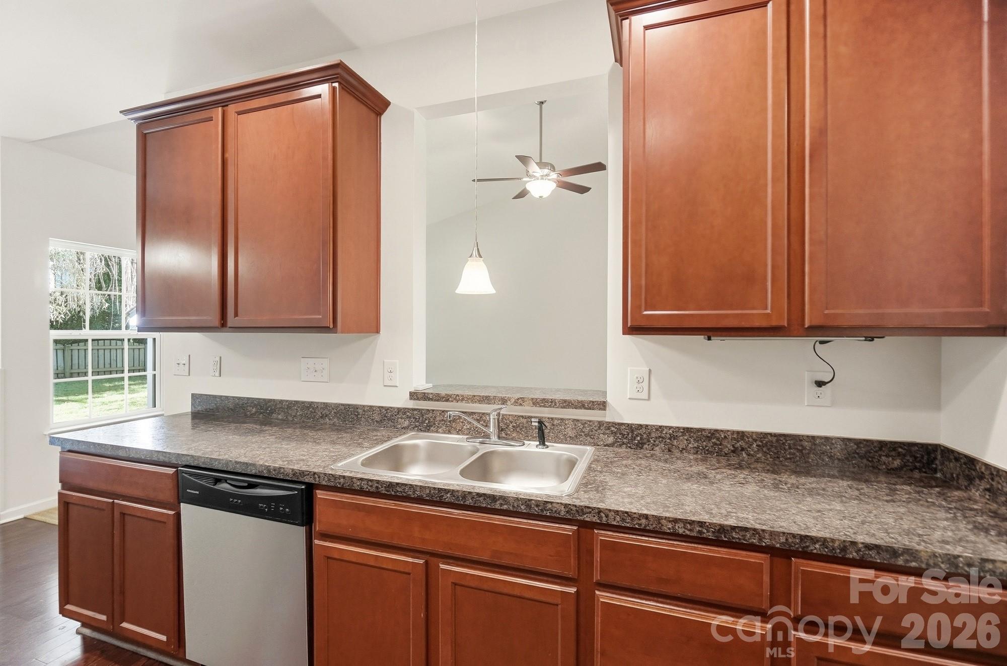 12321 Bronx Drive Property Photo 16