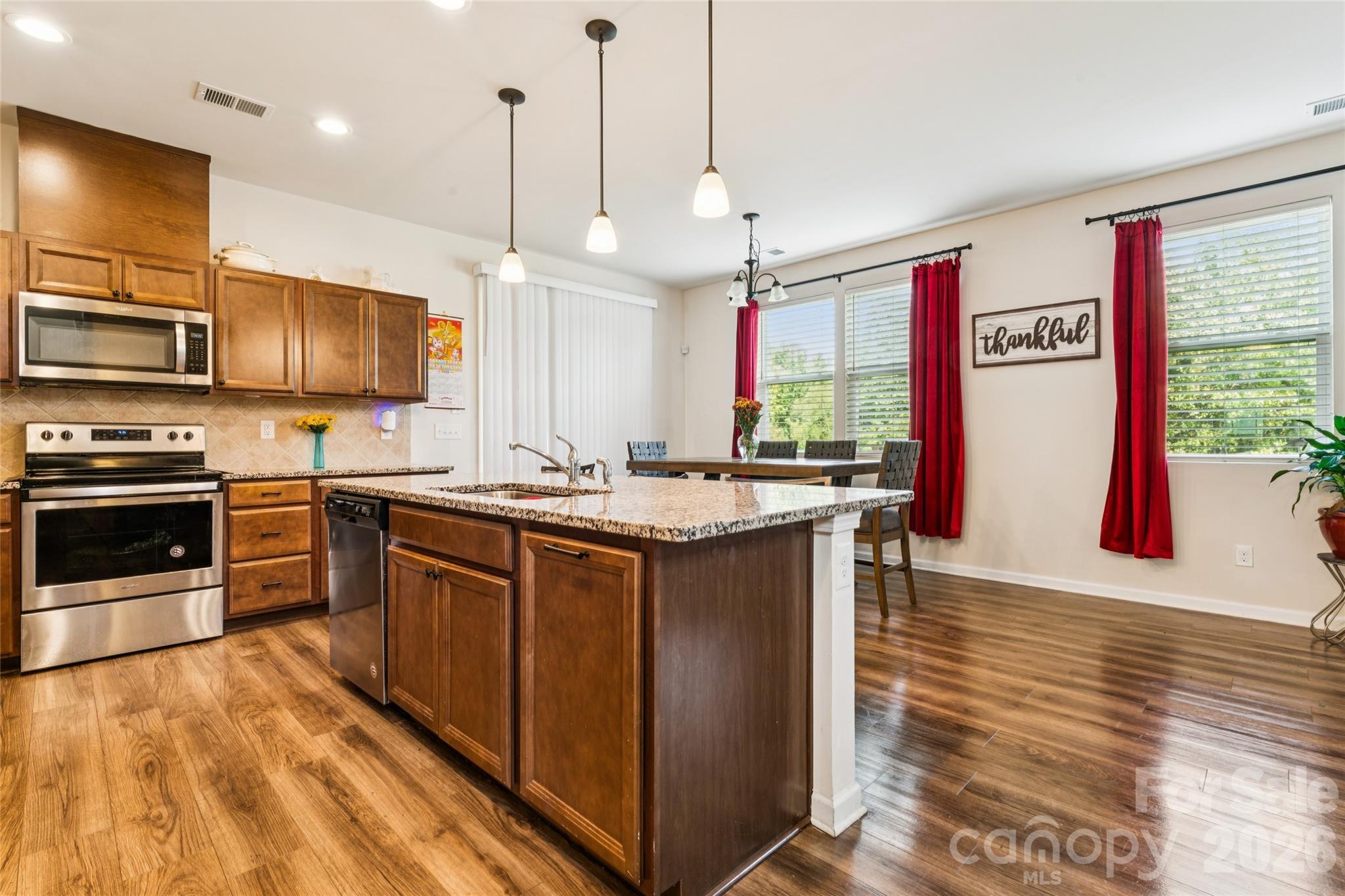9002 Willowfield Drive Property Photo 12