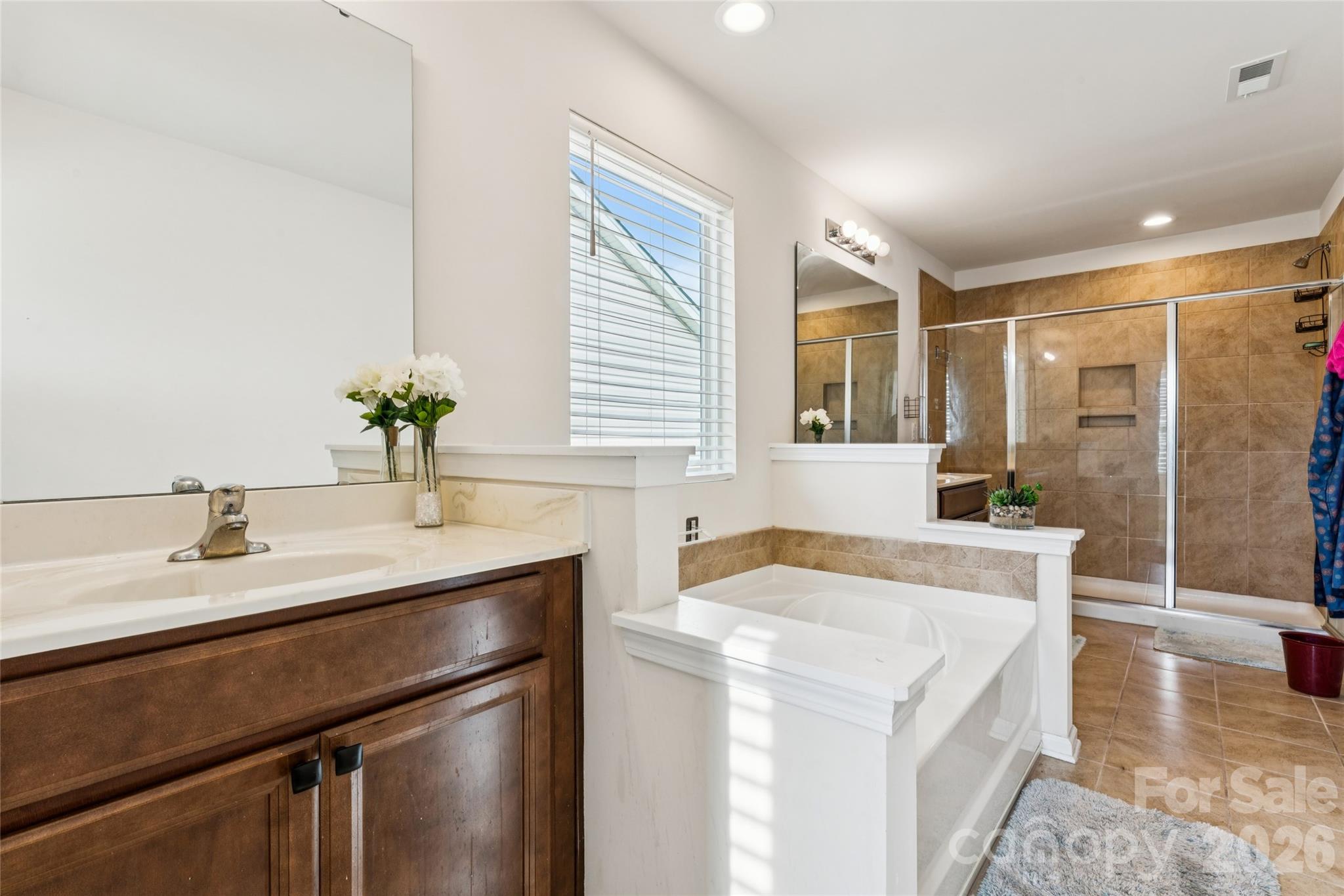 9002 Willowfield Drive Property Photo 26