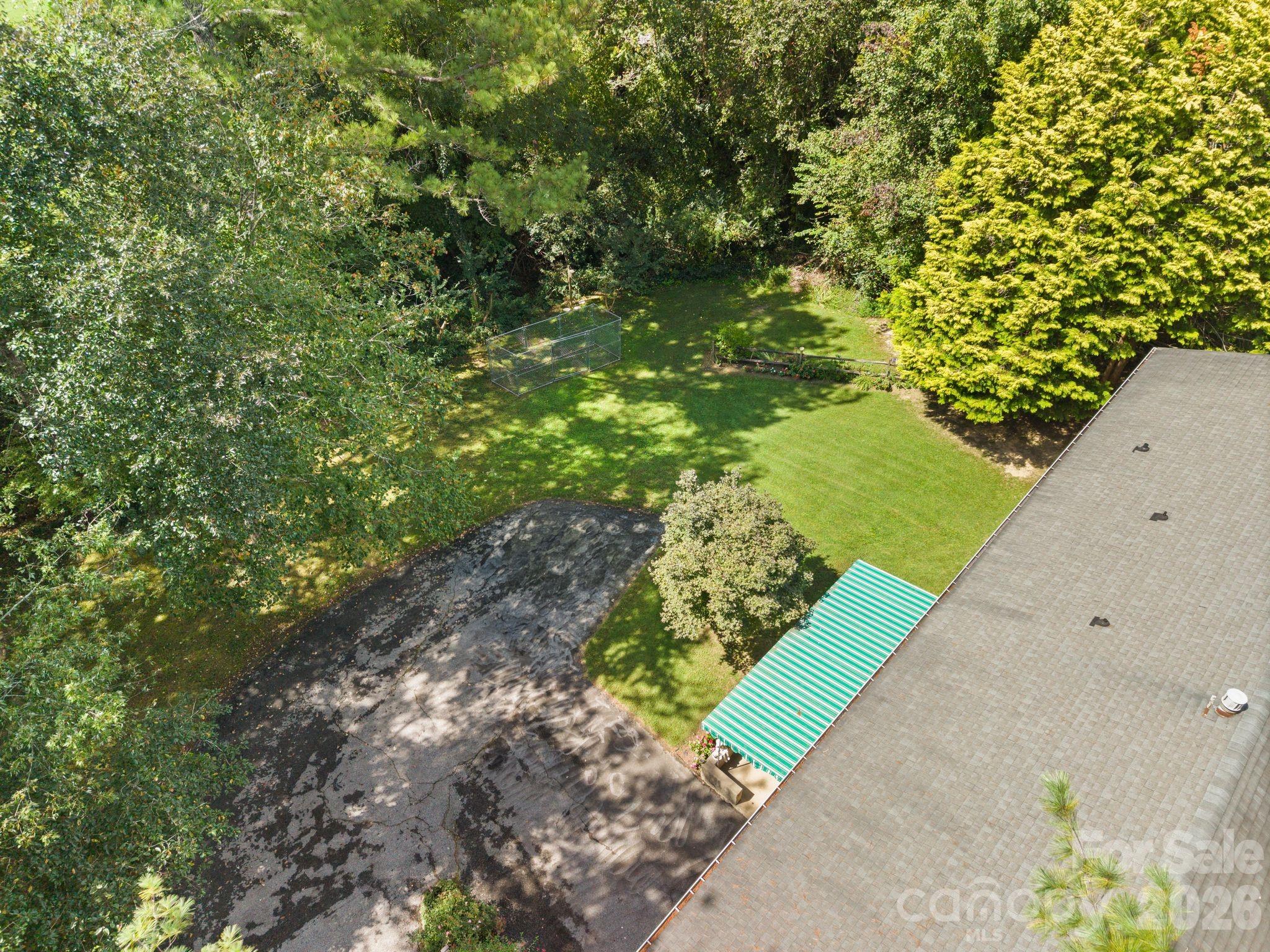 1450 Howard Gap Road Property Photo 32