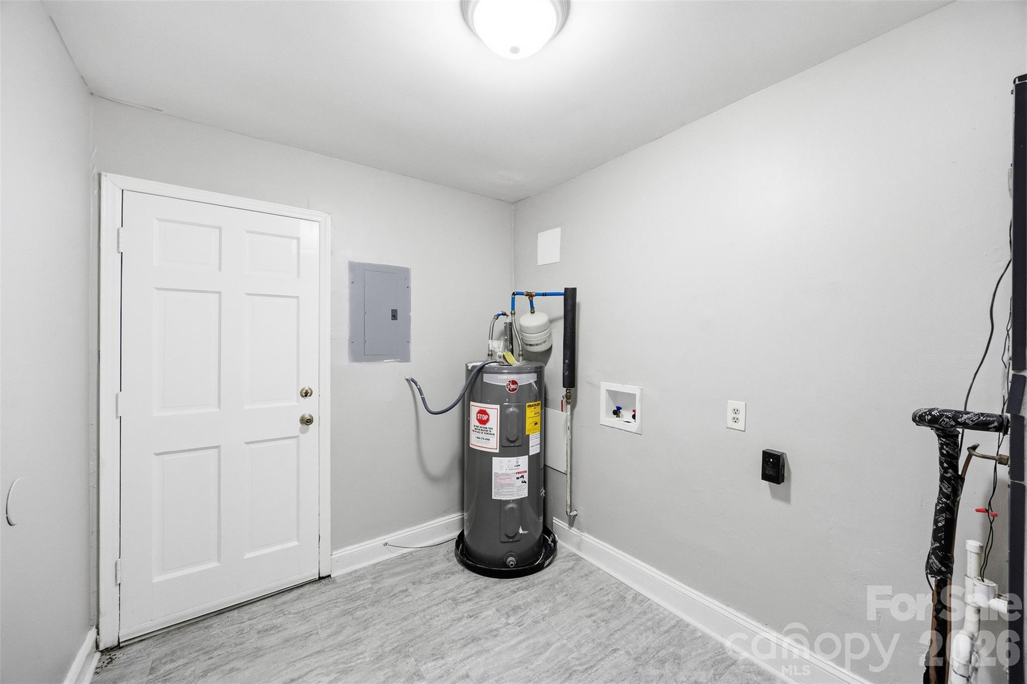 428 E Mclelland Avenue Property Photo 22