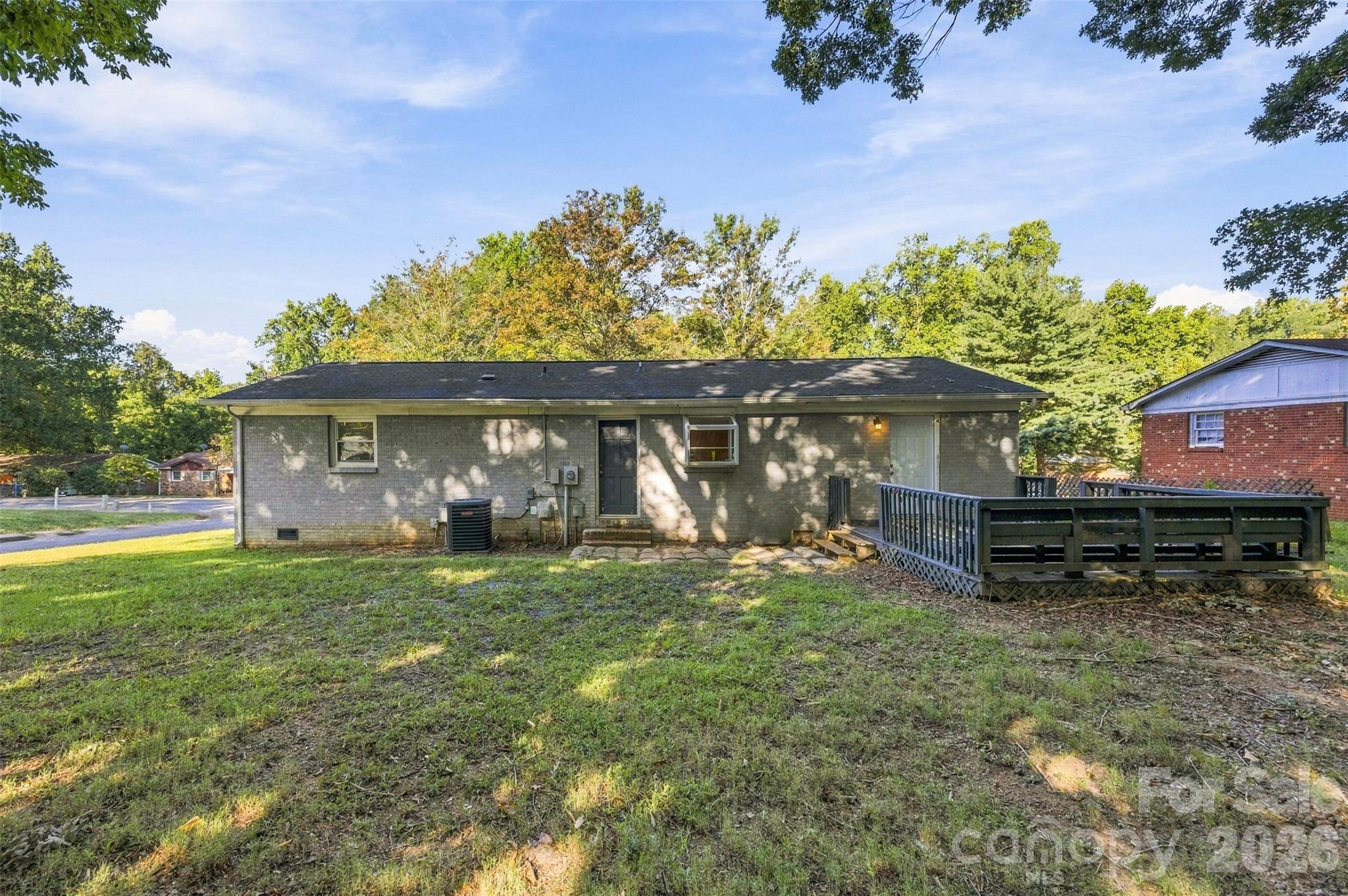 428 E Mclelland Avenue Property Photo 24