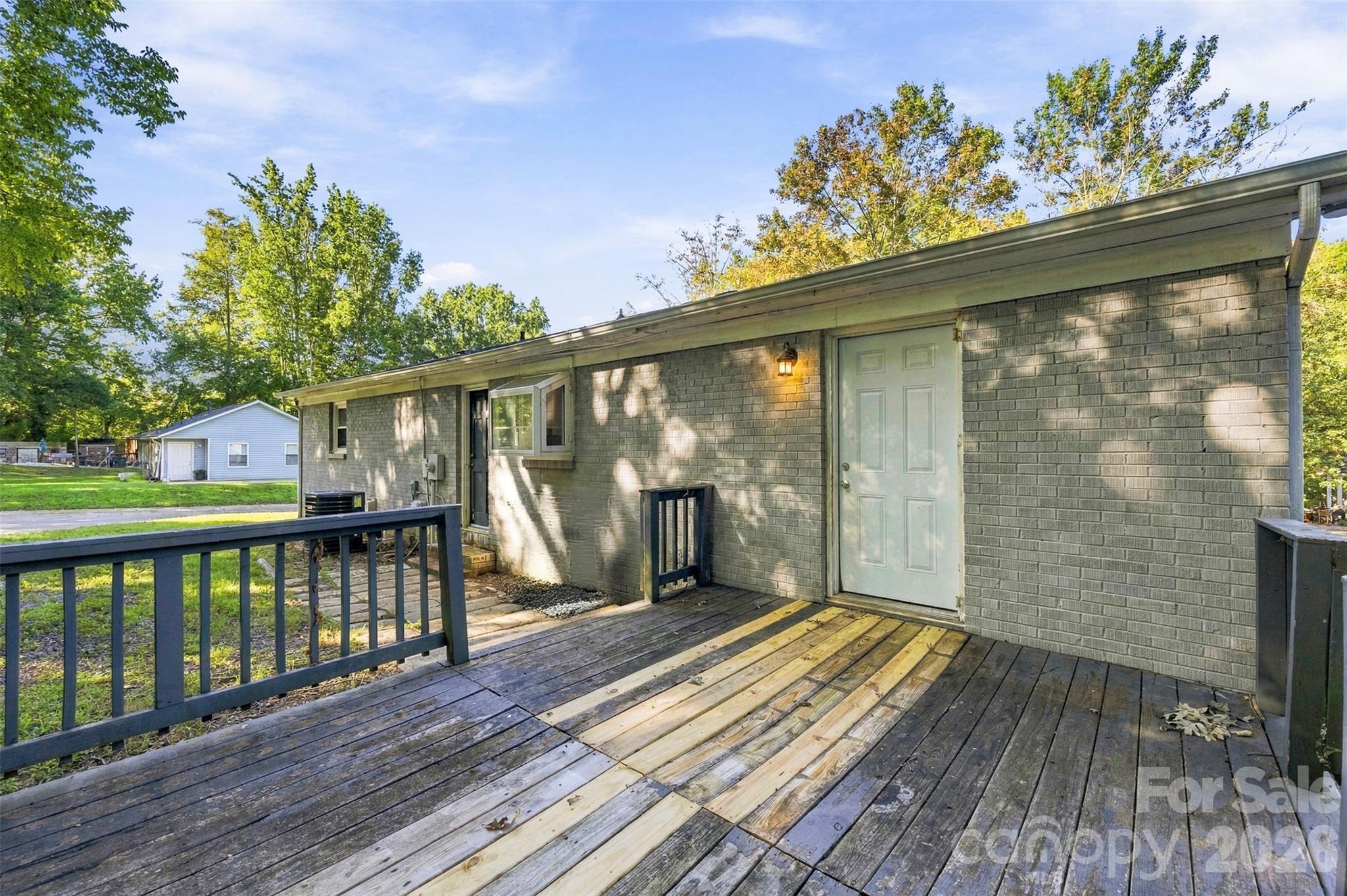 428 E Mclelland Avenue Property Photo 26