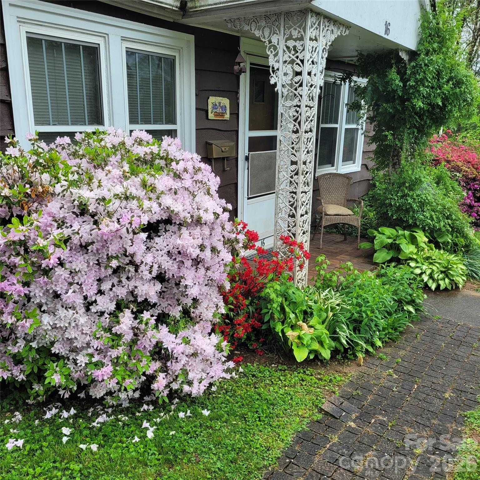 16 Shannon Drive Property Photo 3