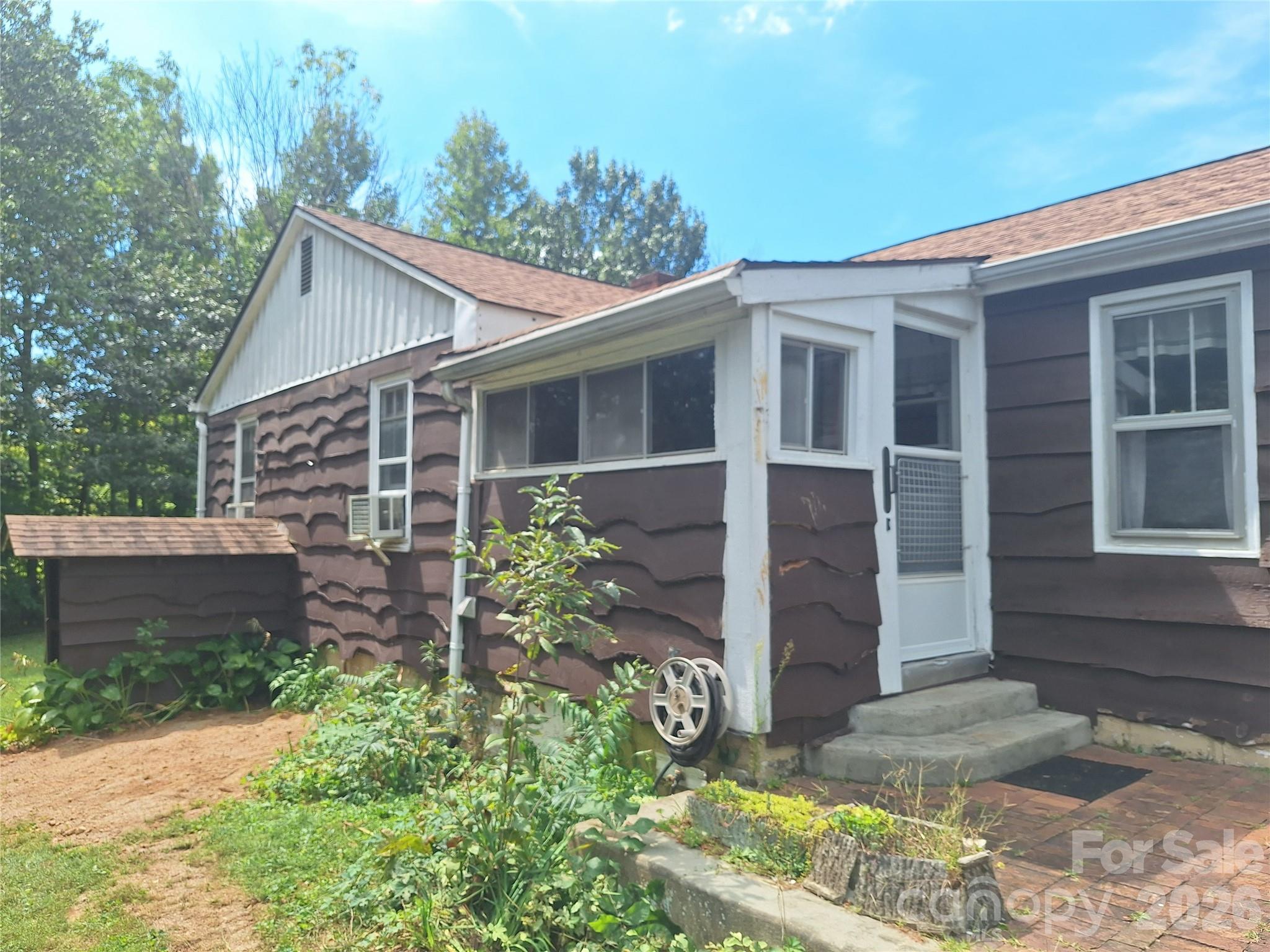 16 Shannon Drive Property Photo 5