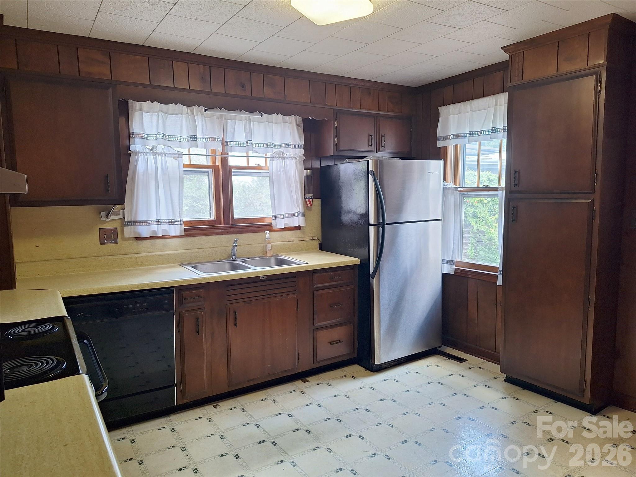 16 Shannon Drive Property Photo 19