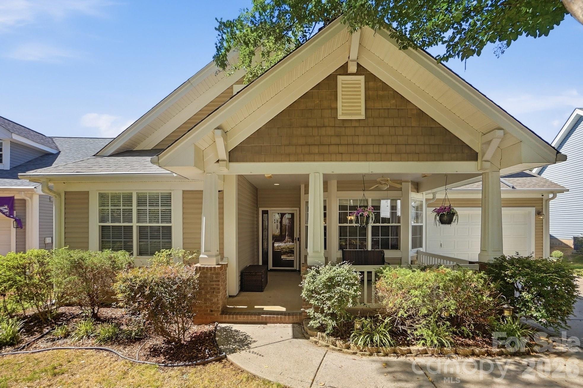 15619 Carrington Ridge Drive Property Photo 1