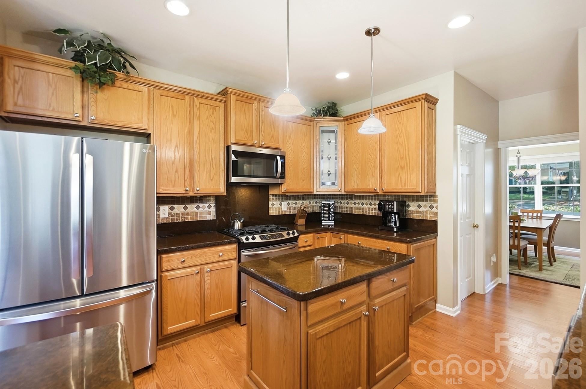 15619 Carrington Ridge Drive Property Photo 4