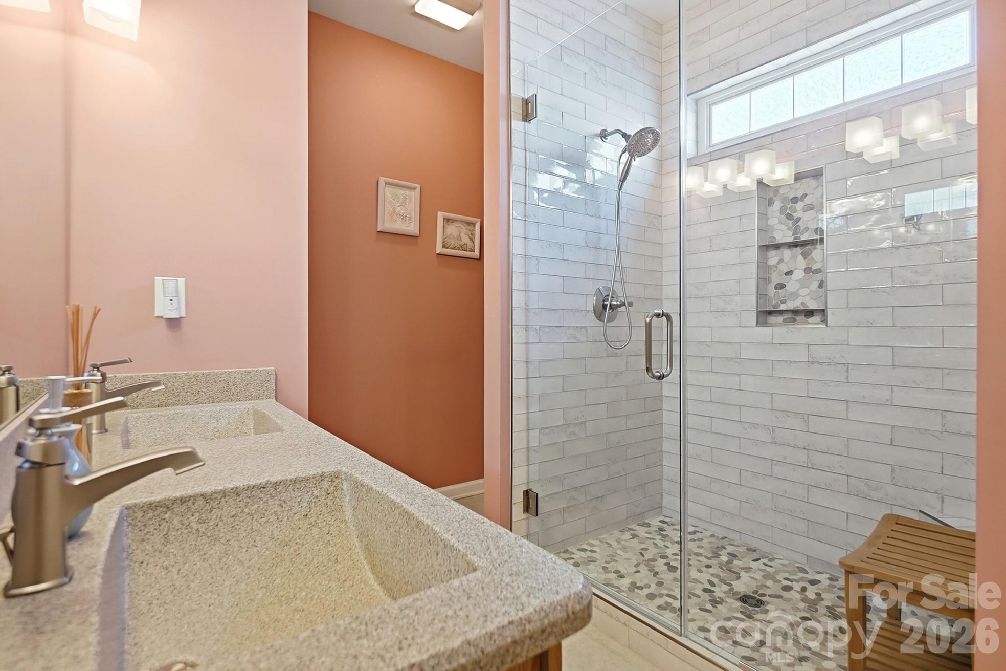 15619 Carrington Ridge Drive Property Photo 20