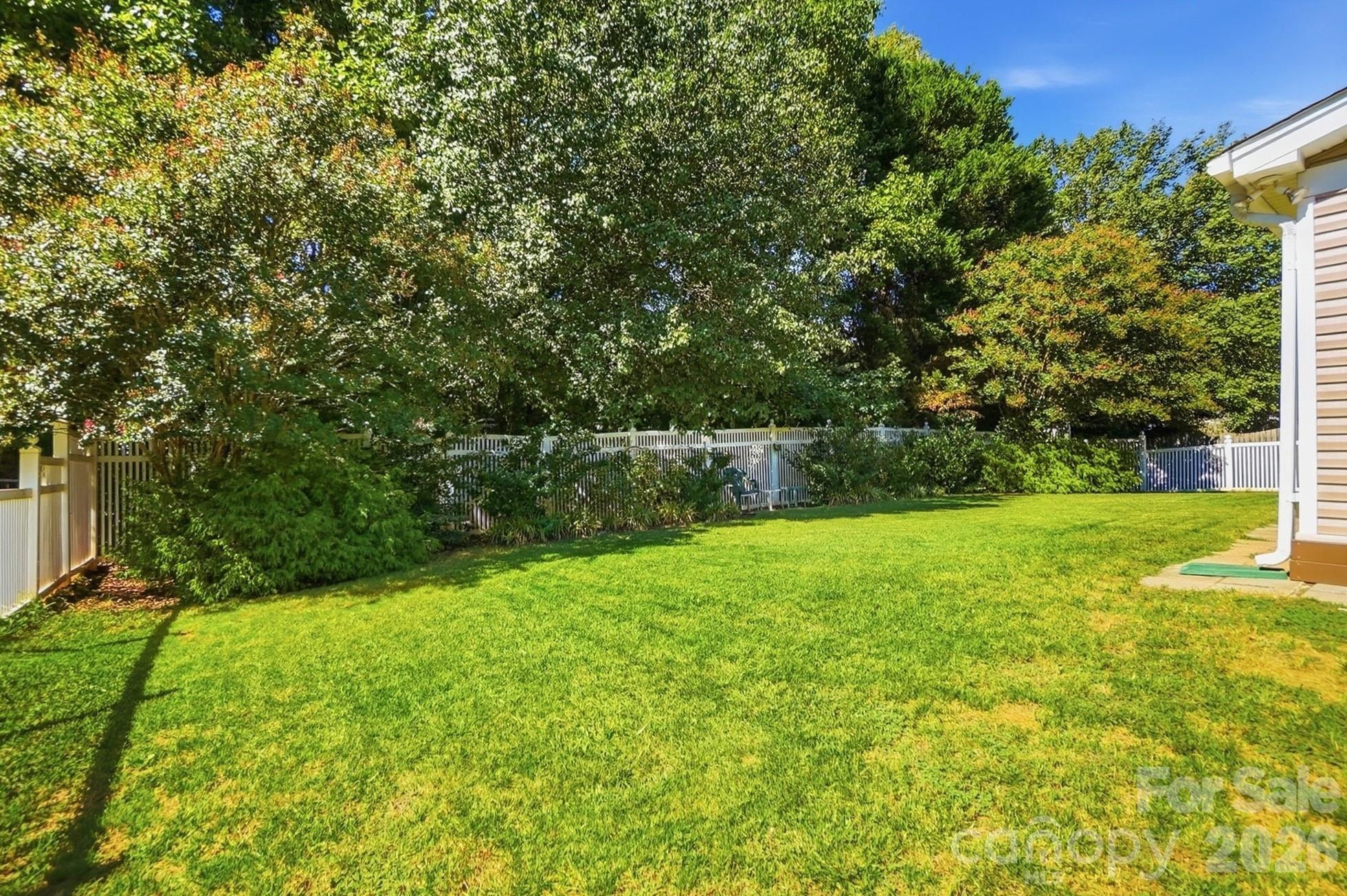 15619 Carrington Ridge Drive Property Photo 32