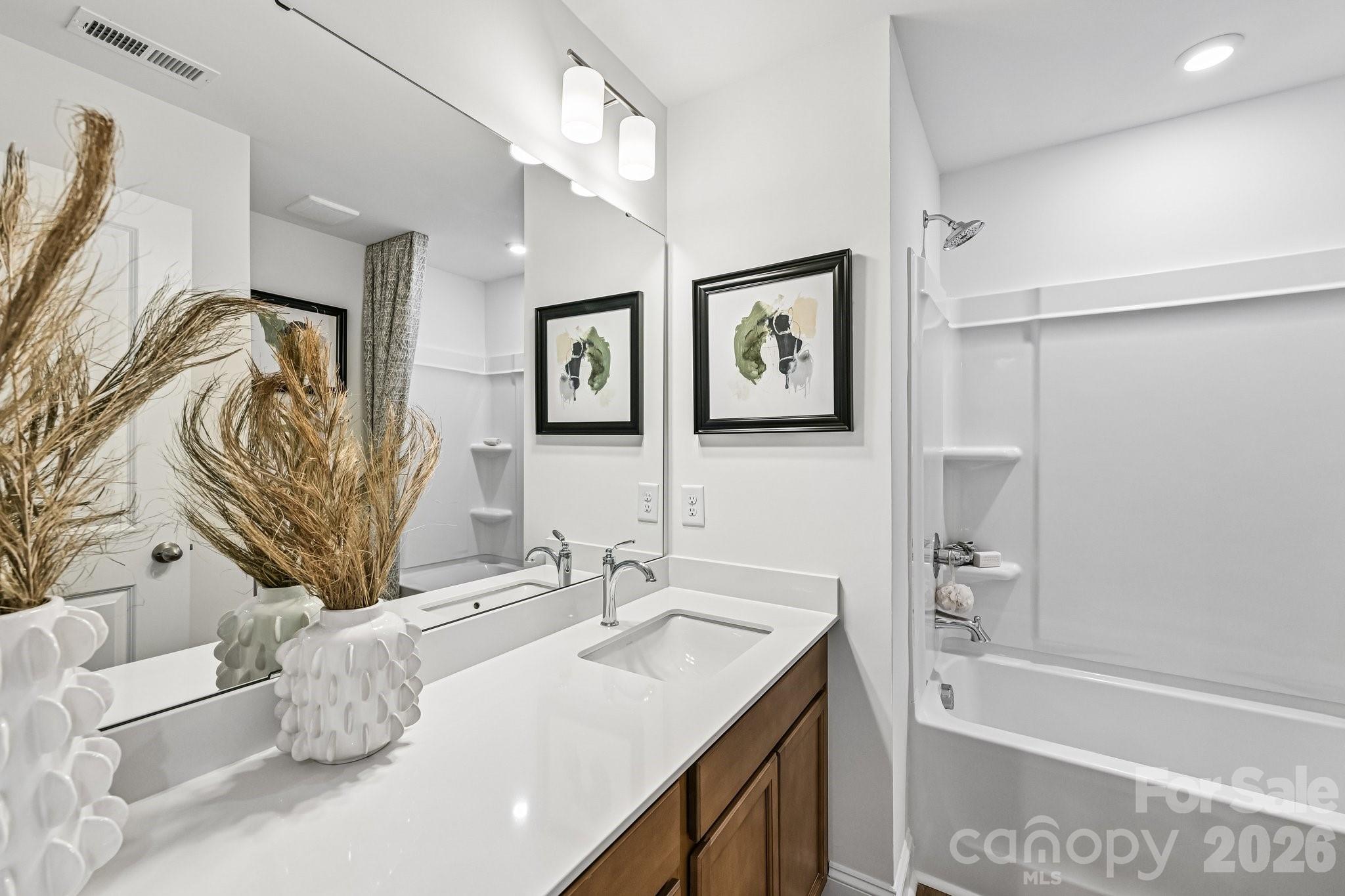 7551 Ethora Way Property Photo 10