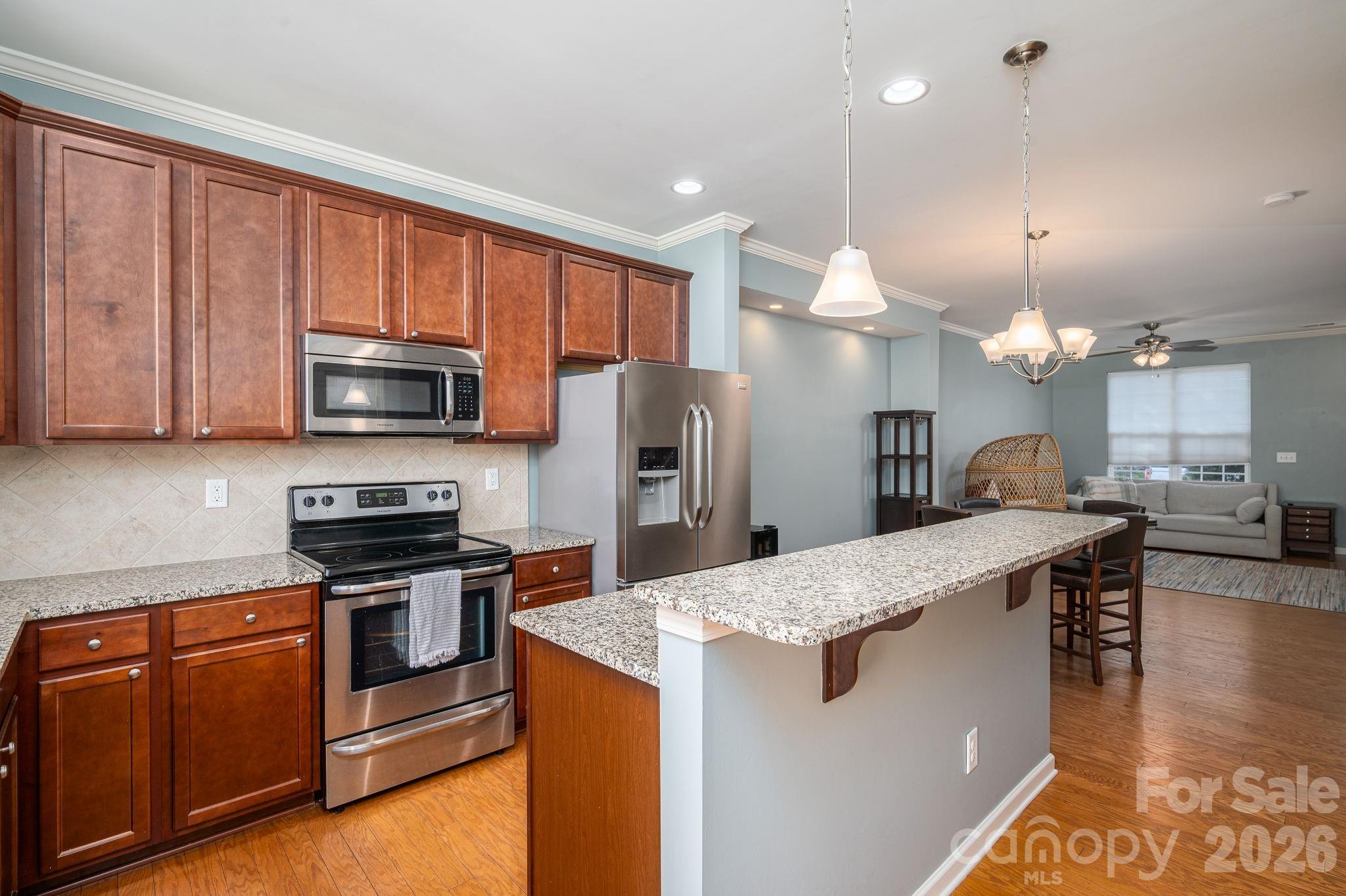 1231 Assembly Street Property Photo 14