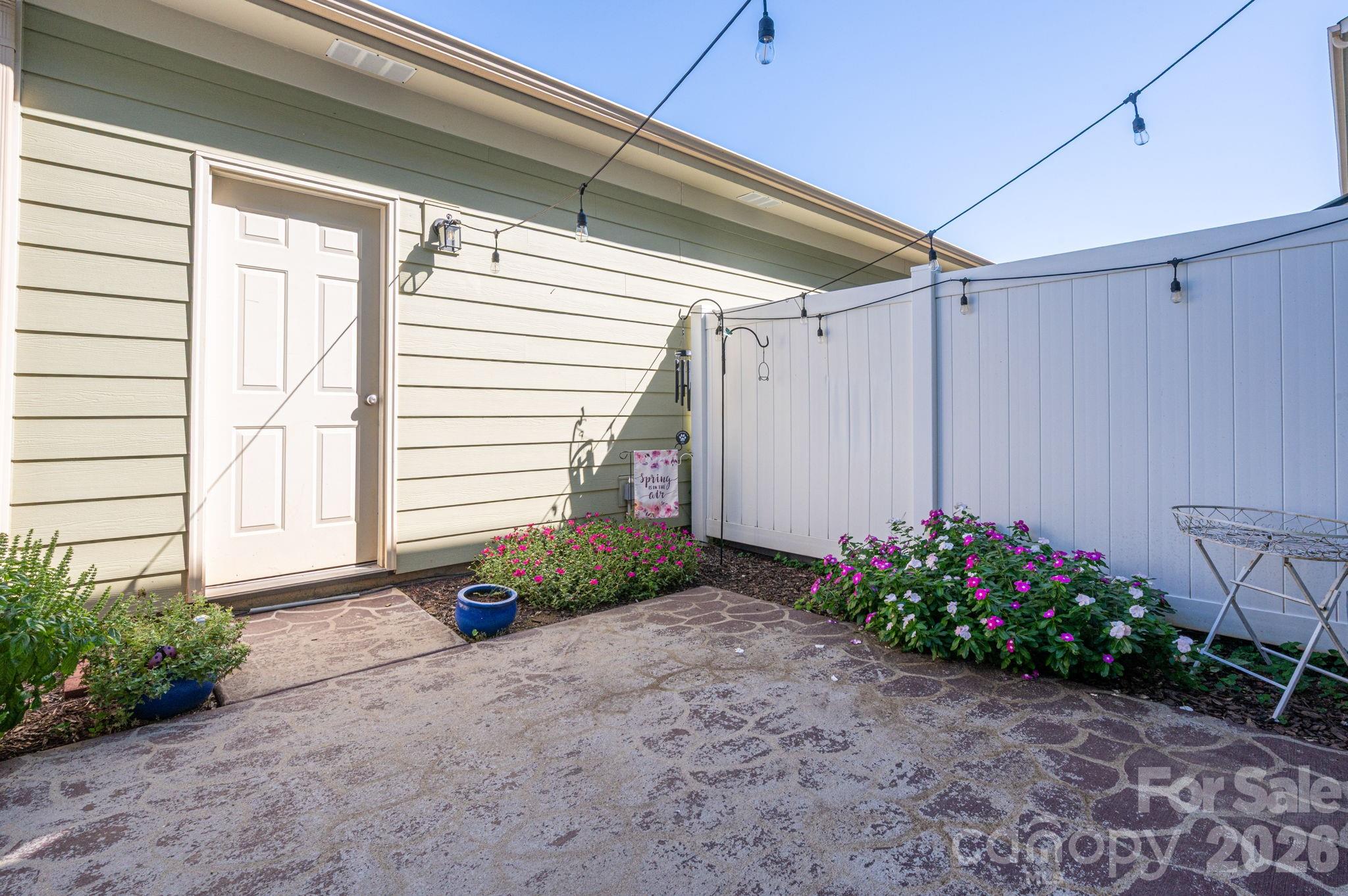 1231 Assembly Street Property Photo 19