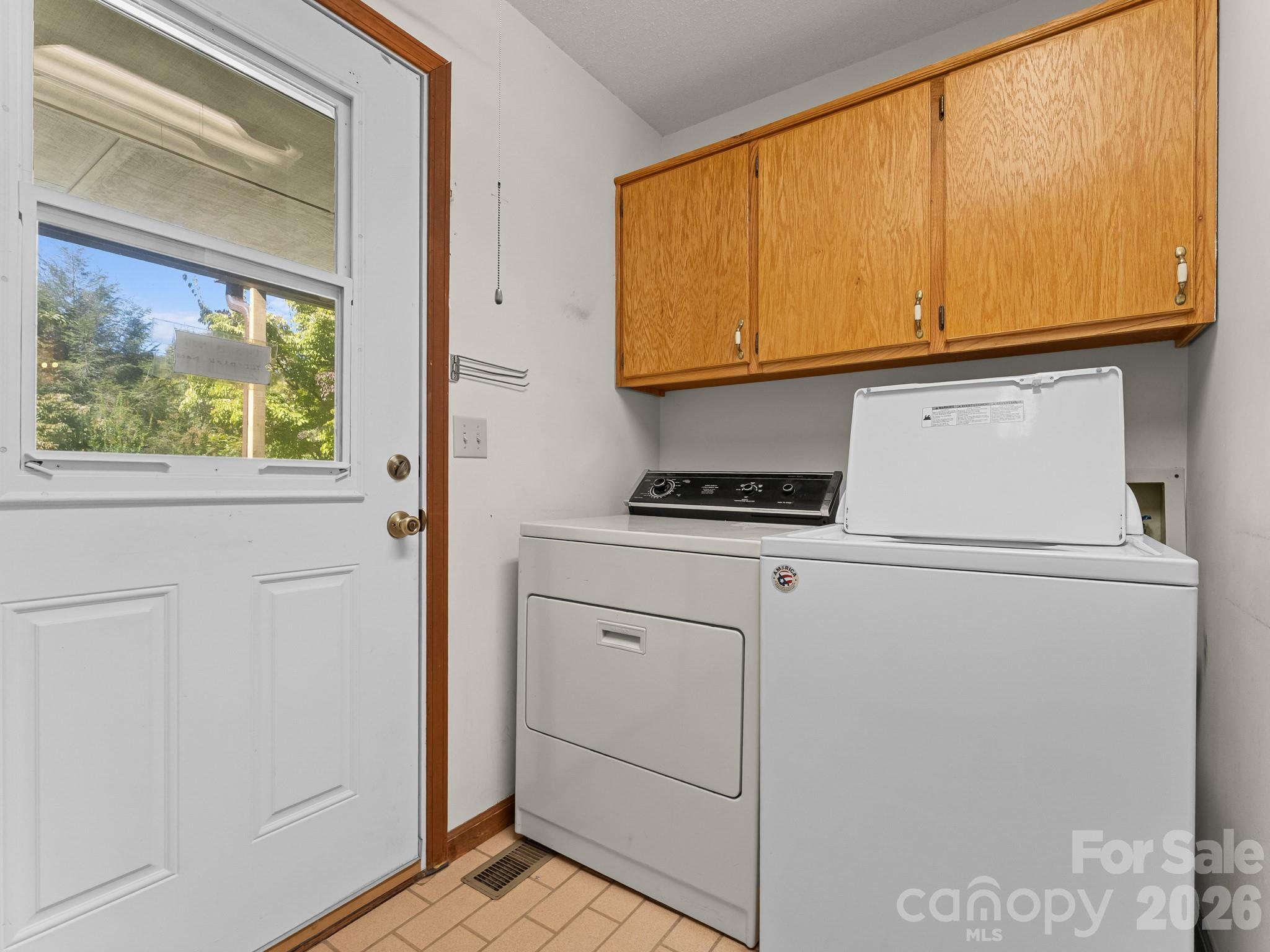 220 Wingfield Way Property Photo 24