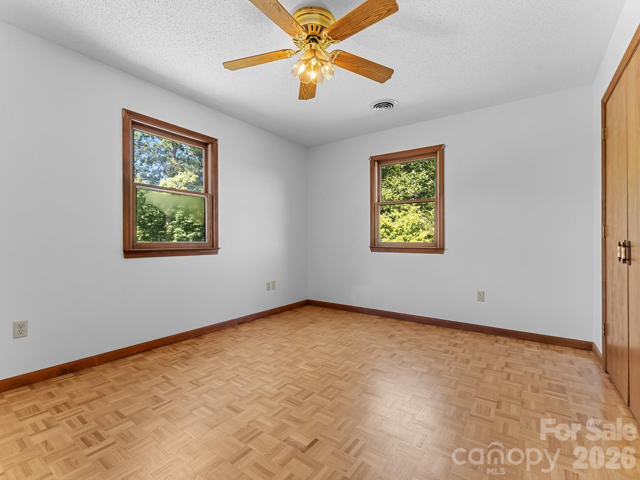 220 Wingfield Way Property Photo 31