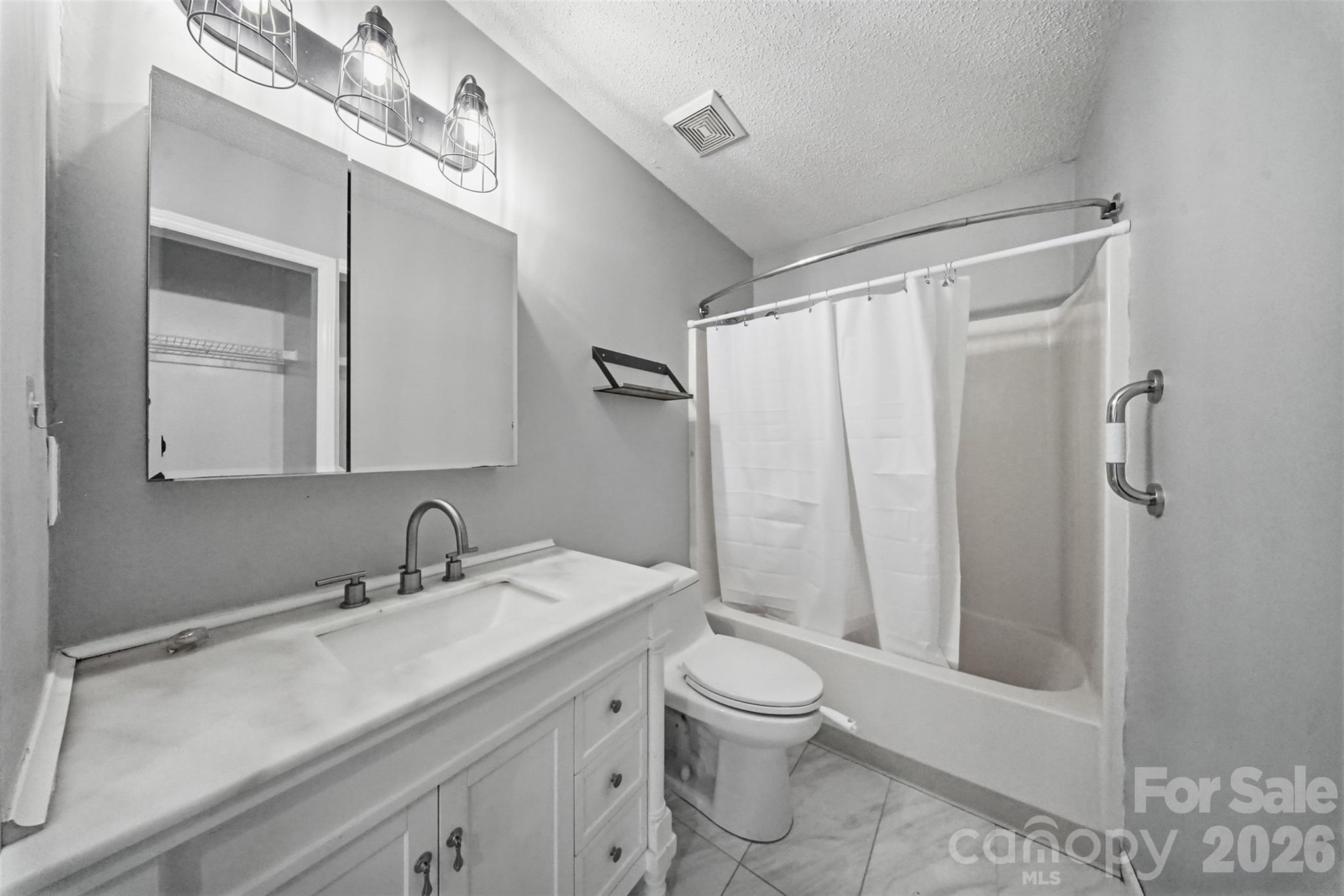 113 Hicks Road Property Photo 11