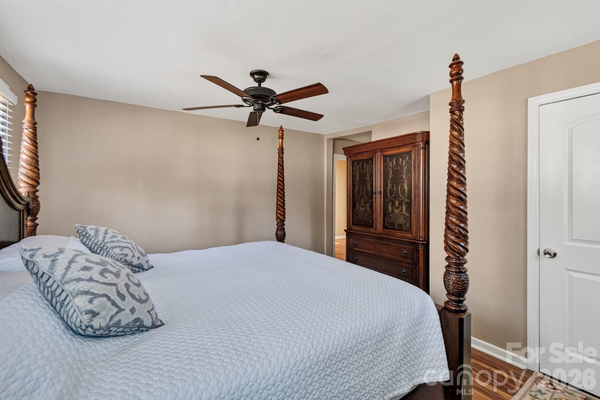 448 1st Street Property Photo 22