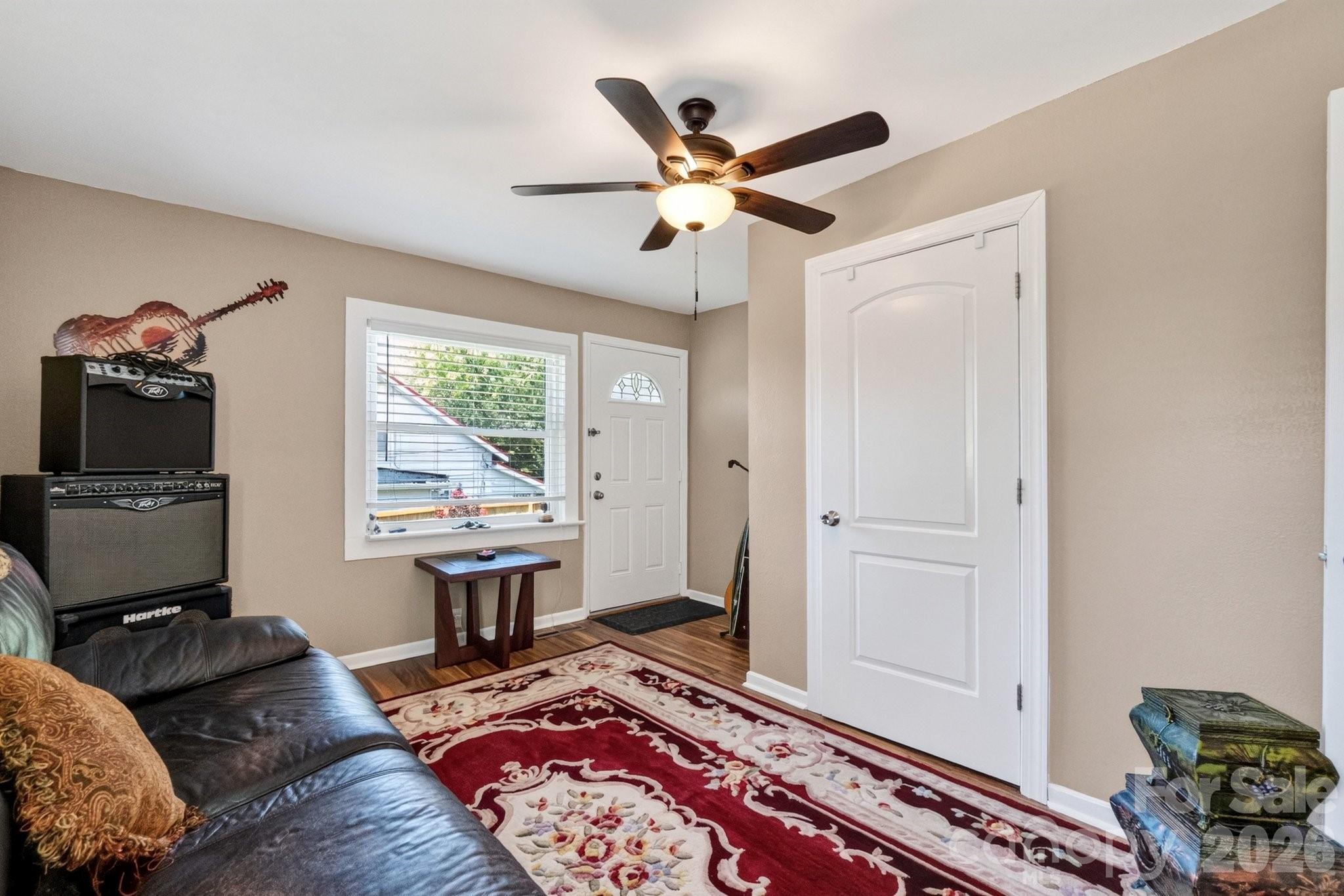 448 1st Street Property Photo 28