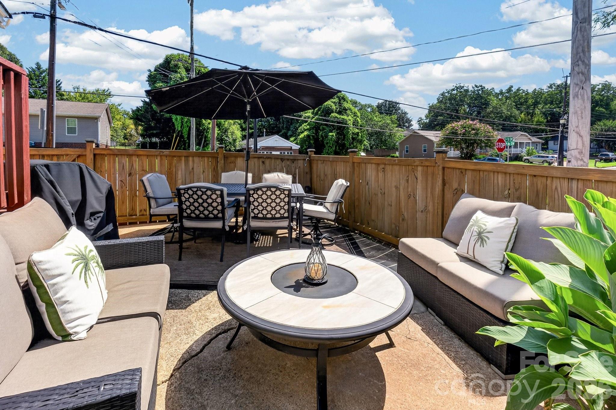 448 1st Street Property Photo 32