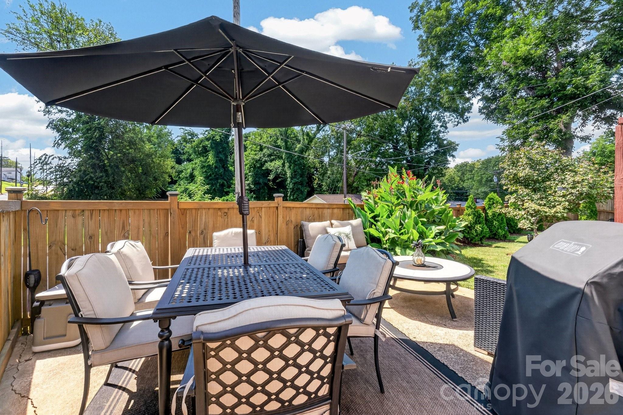 448 1st Street Property Photo 33