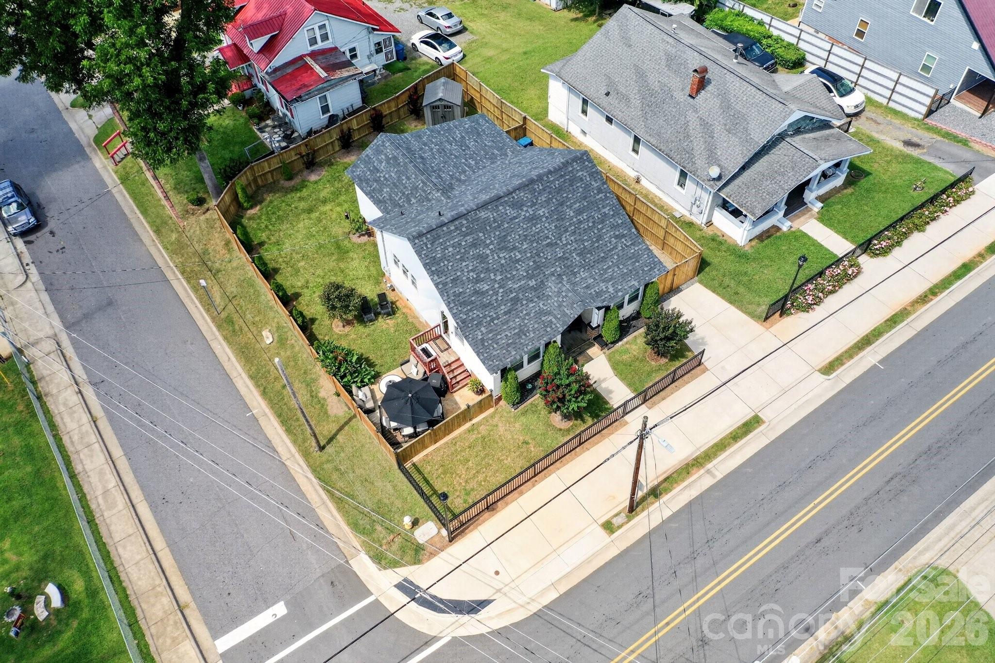 448 1st Street Property Photo 40