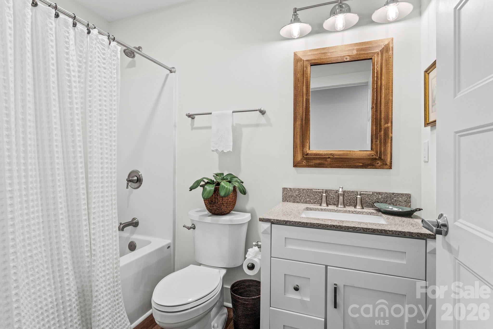 400 Laurel Drive Property Photo 19