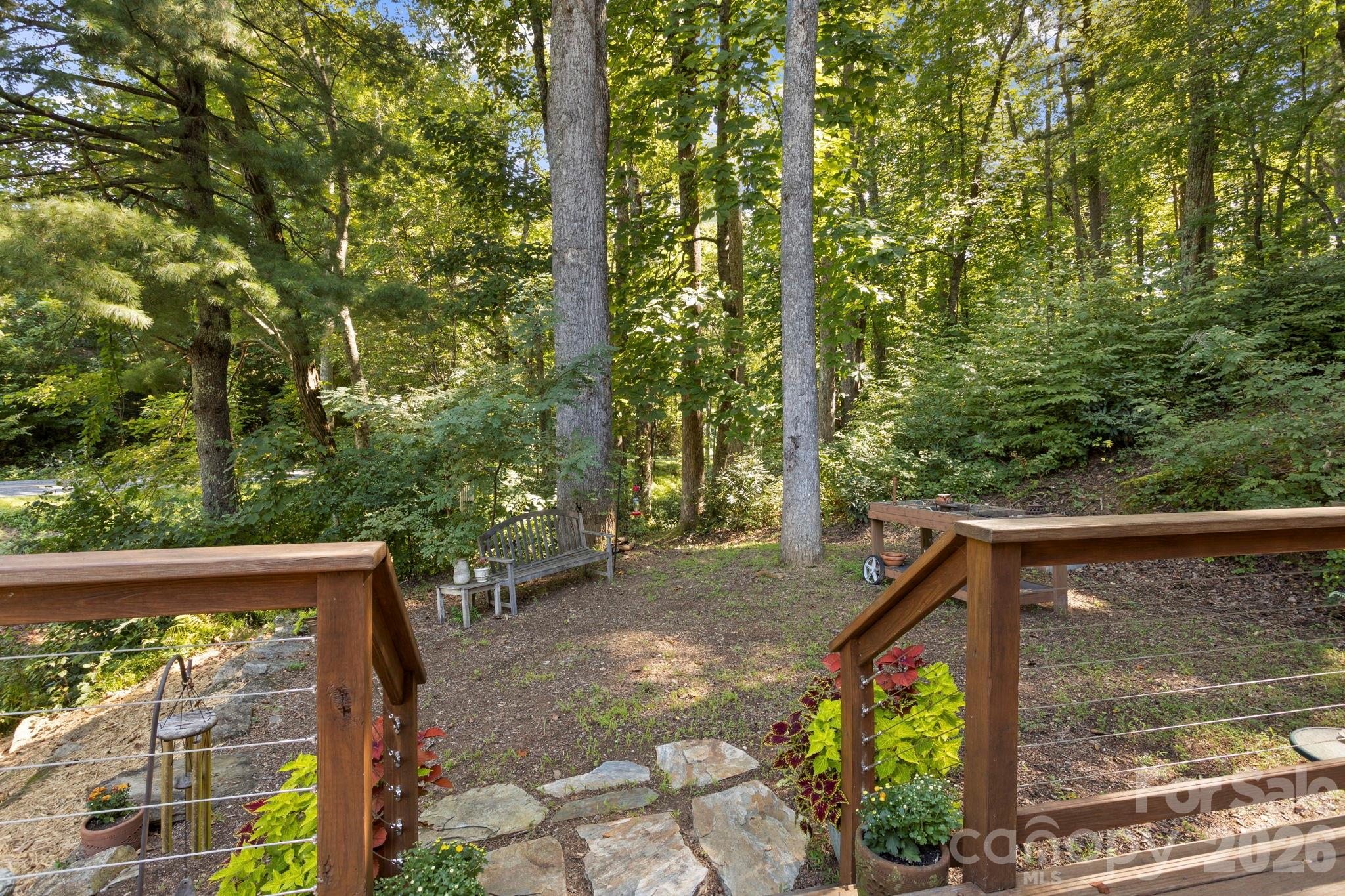 400 Laurel Drive Property Photo 23