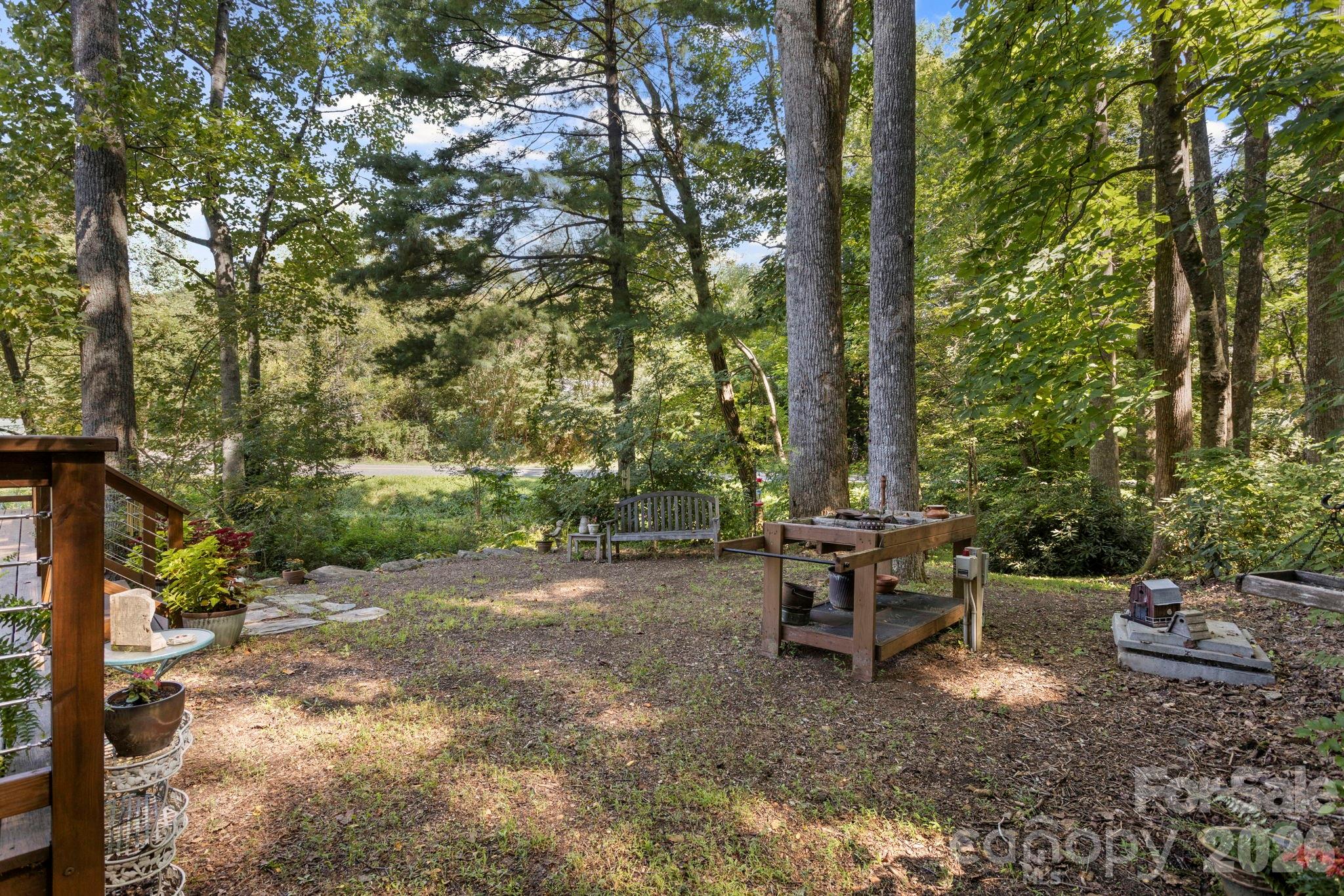 400 Laurel Drive Property Photo 25