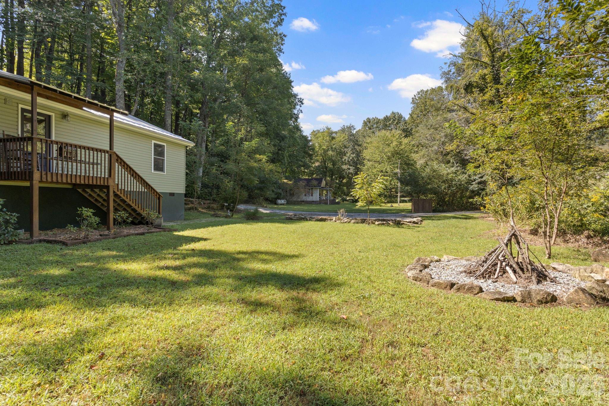 400 Laurel Drive Property Photo 29