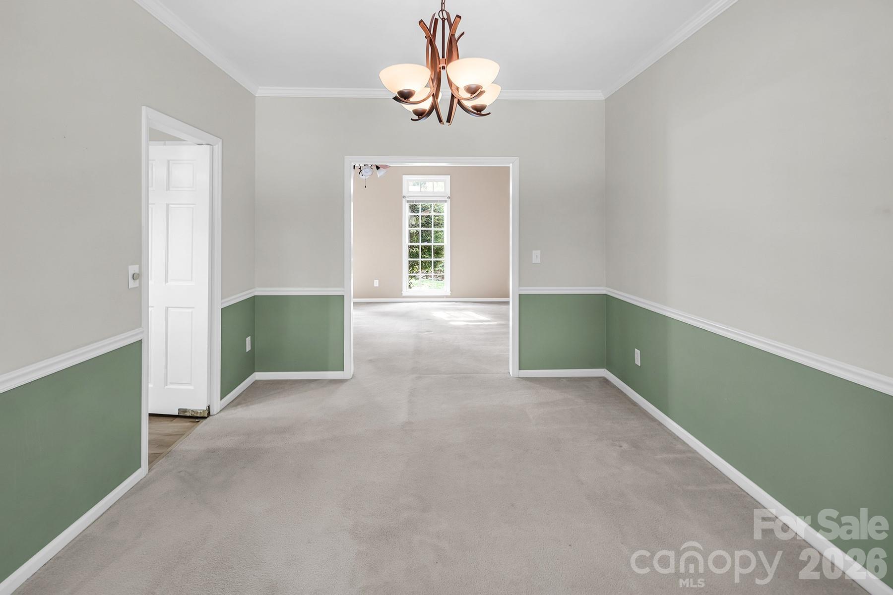 5016 Hickory Lake Lane Property Photo 8