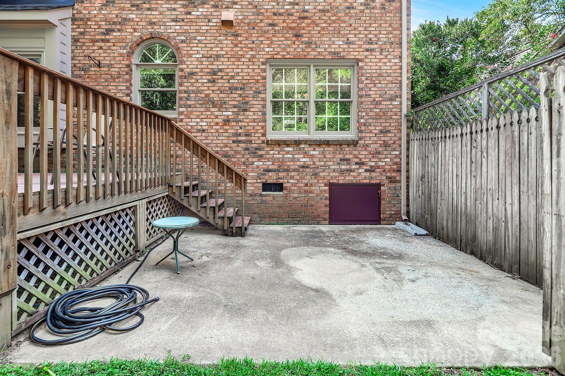 5016 Hickory Lake Lane Property Photo 46