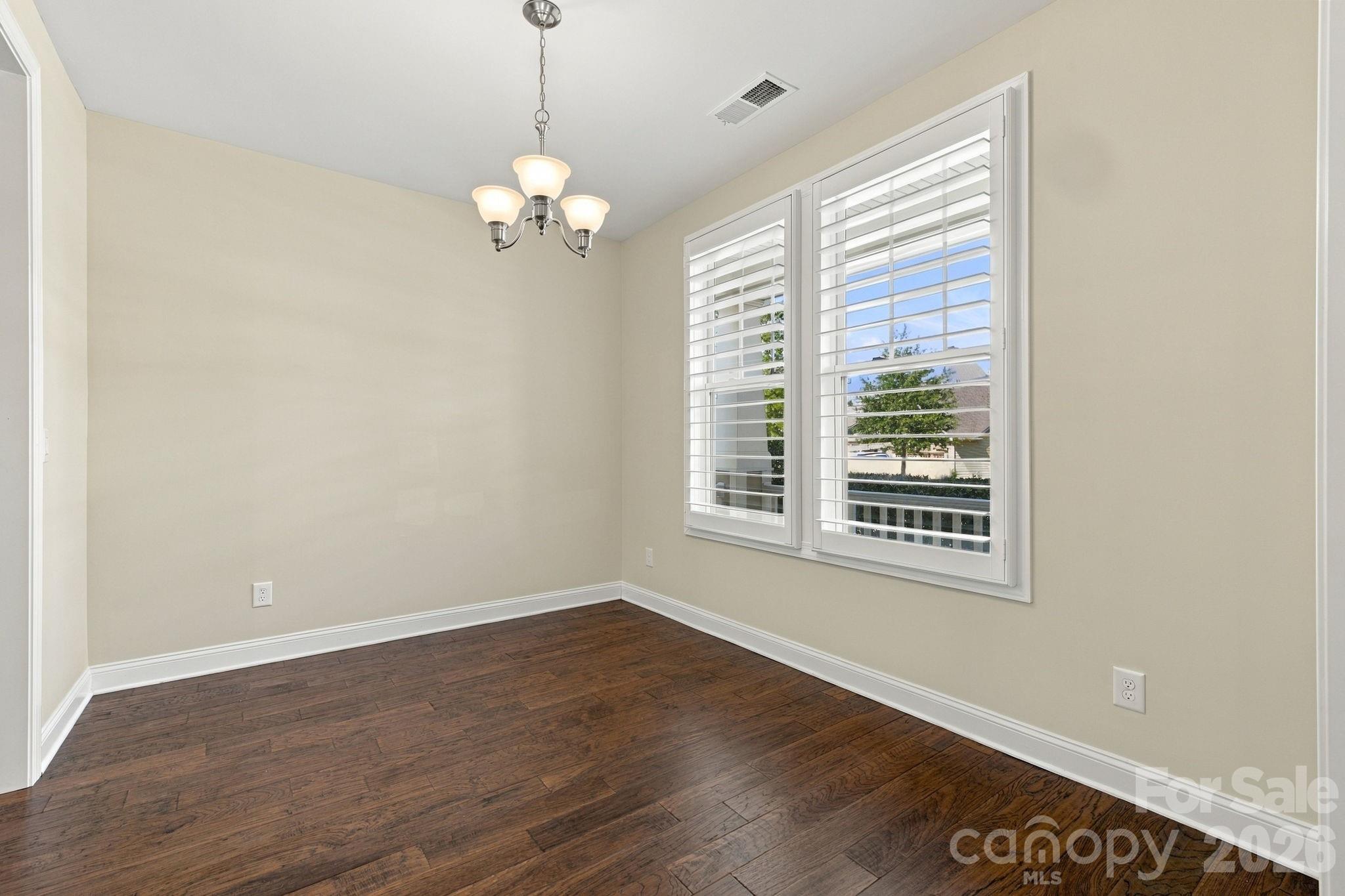 8407 Festival Way Property Photo 10